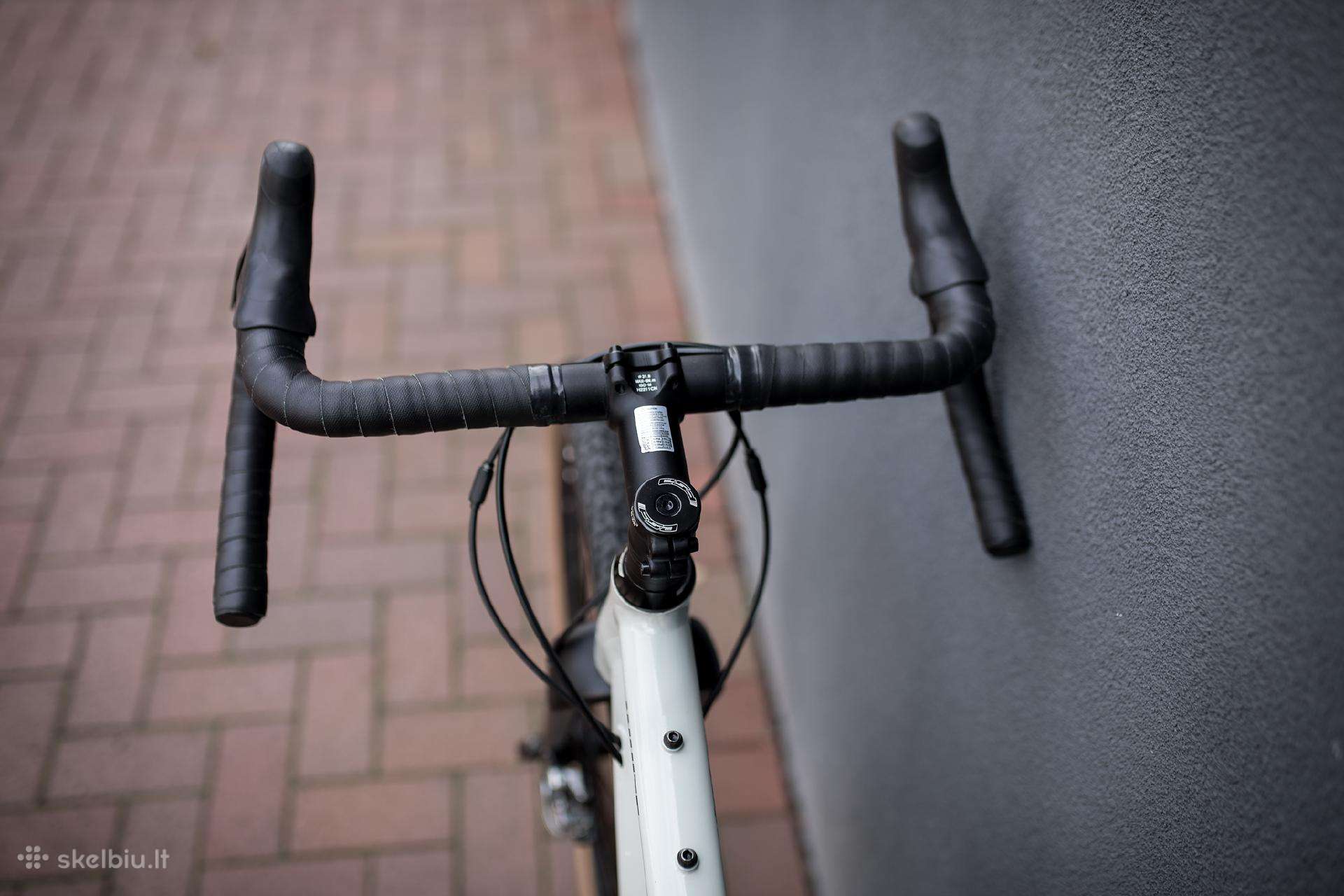 Other bike WHITE 28″