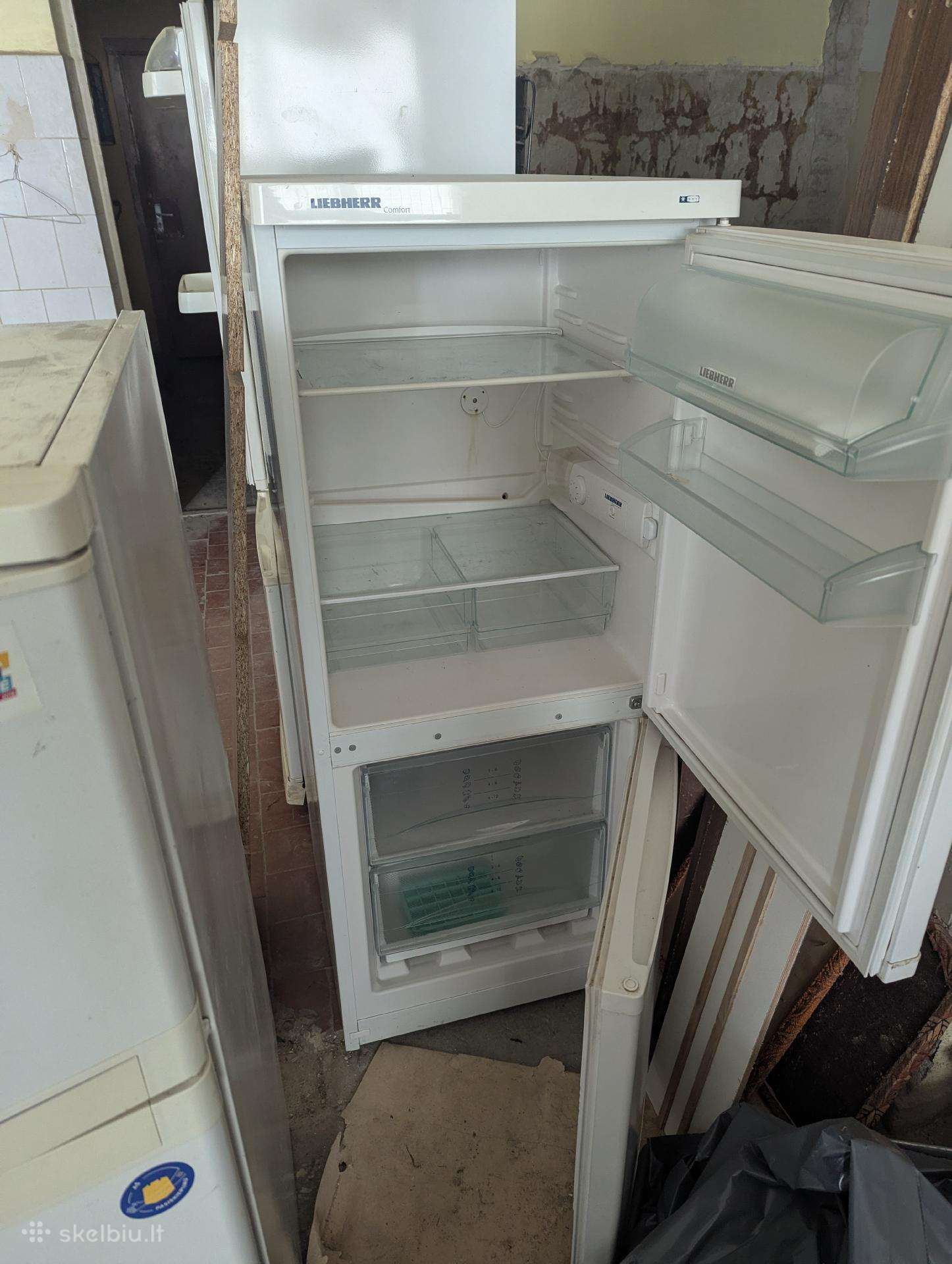 Keletas naudotu šaldytuvu,nuo 30 iki40e,