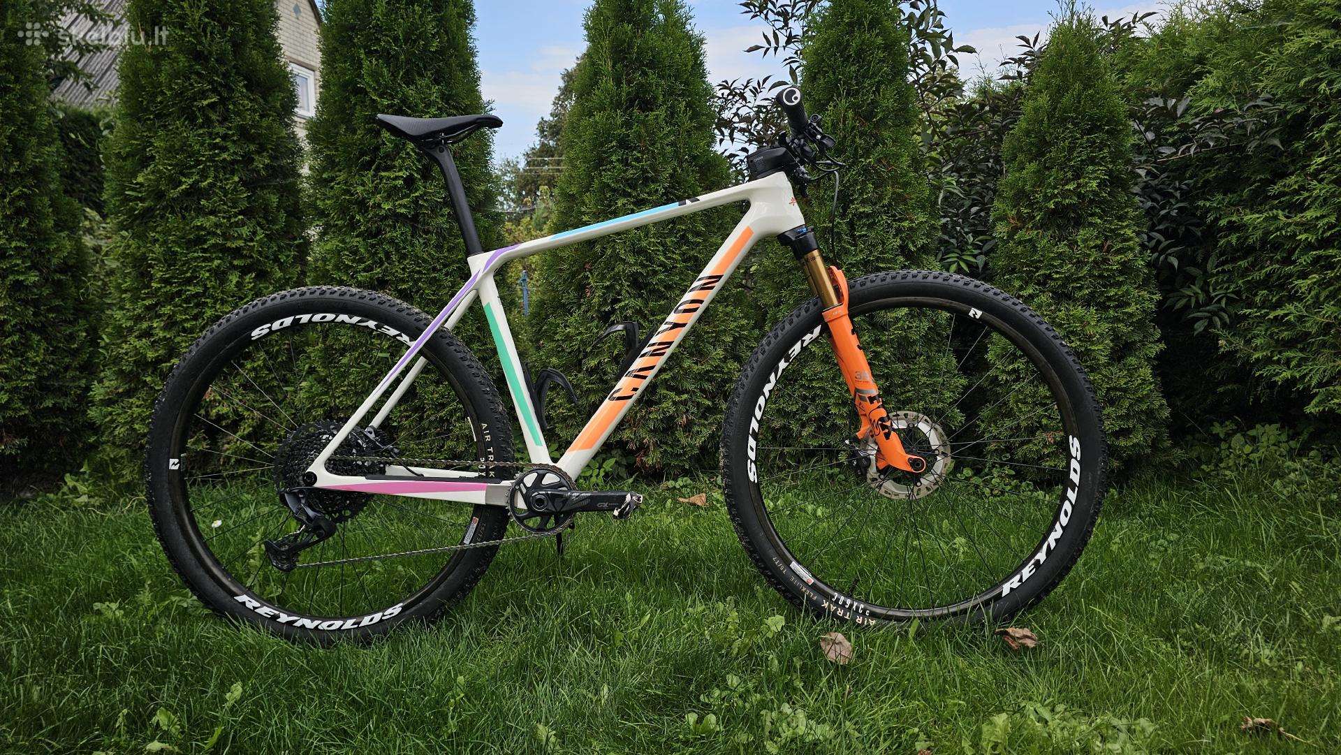 Canyon Exceed CF 7