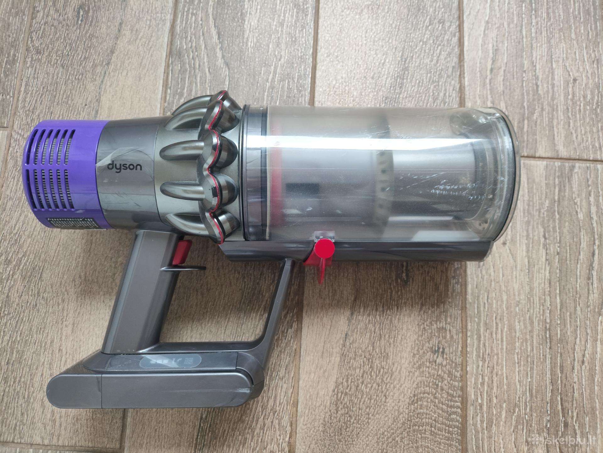 Dyson v10 neveikiantis