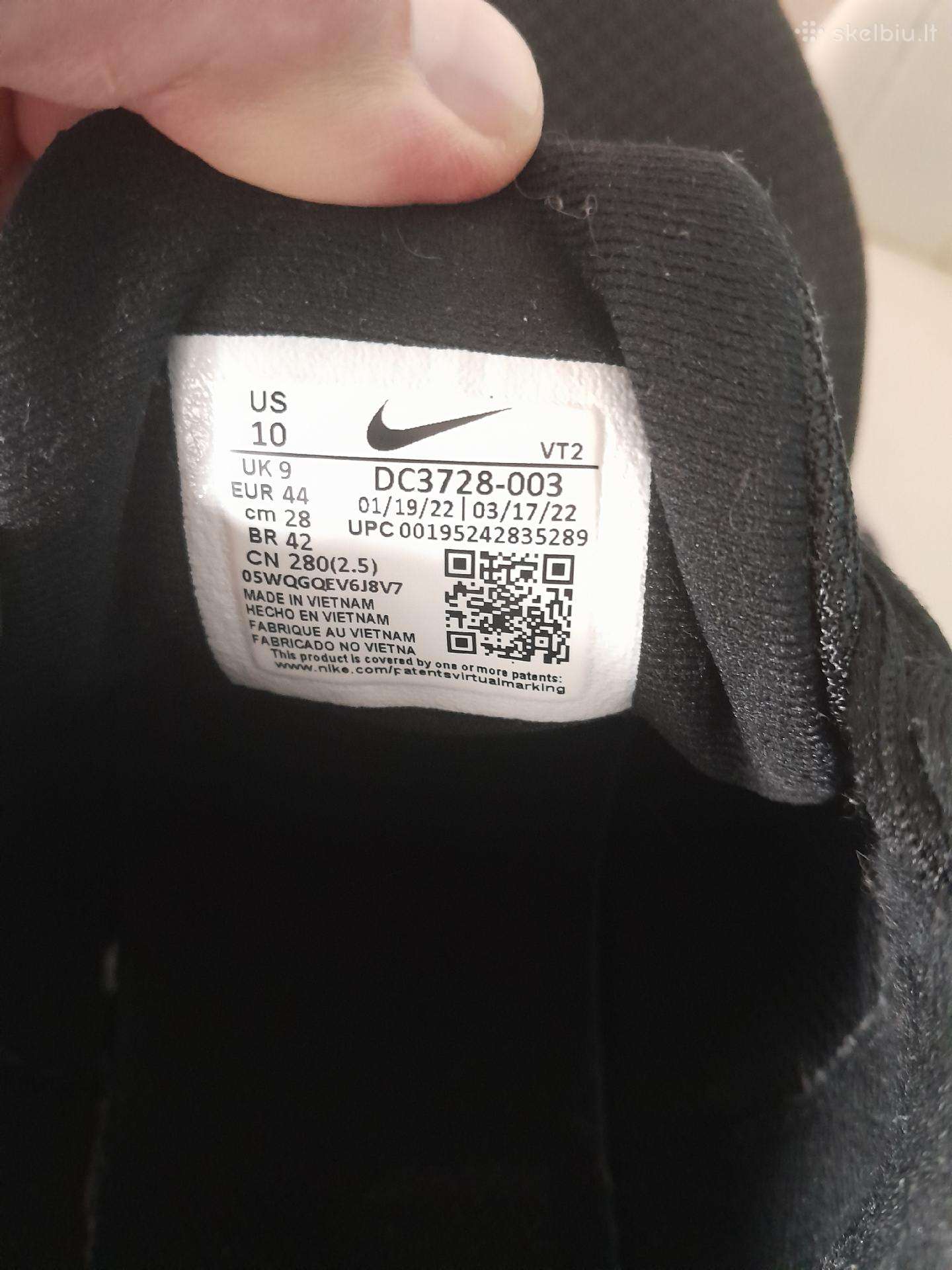 Kedai nike