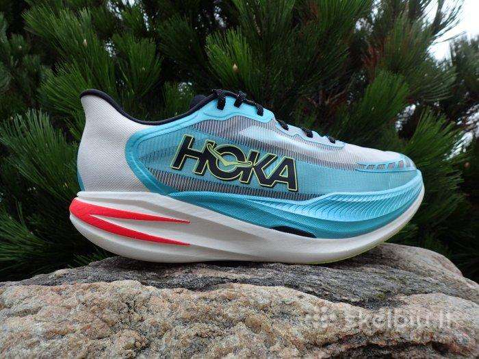 Hoka, Nike, Adidas – sportinė firminė avalynė