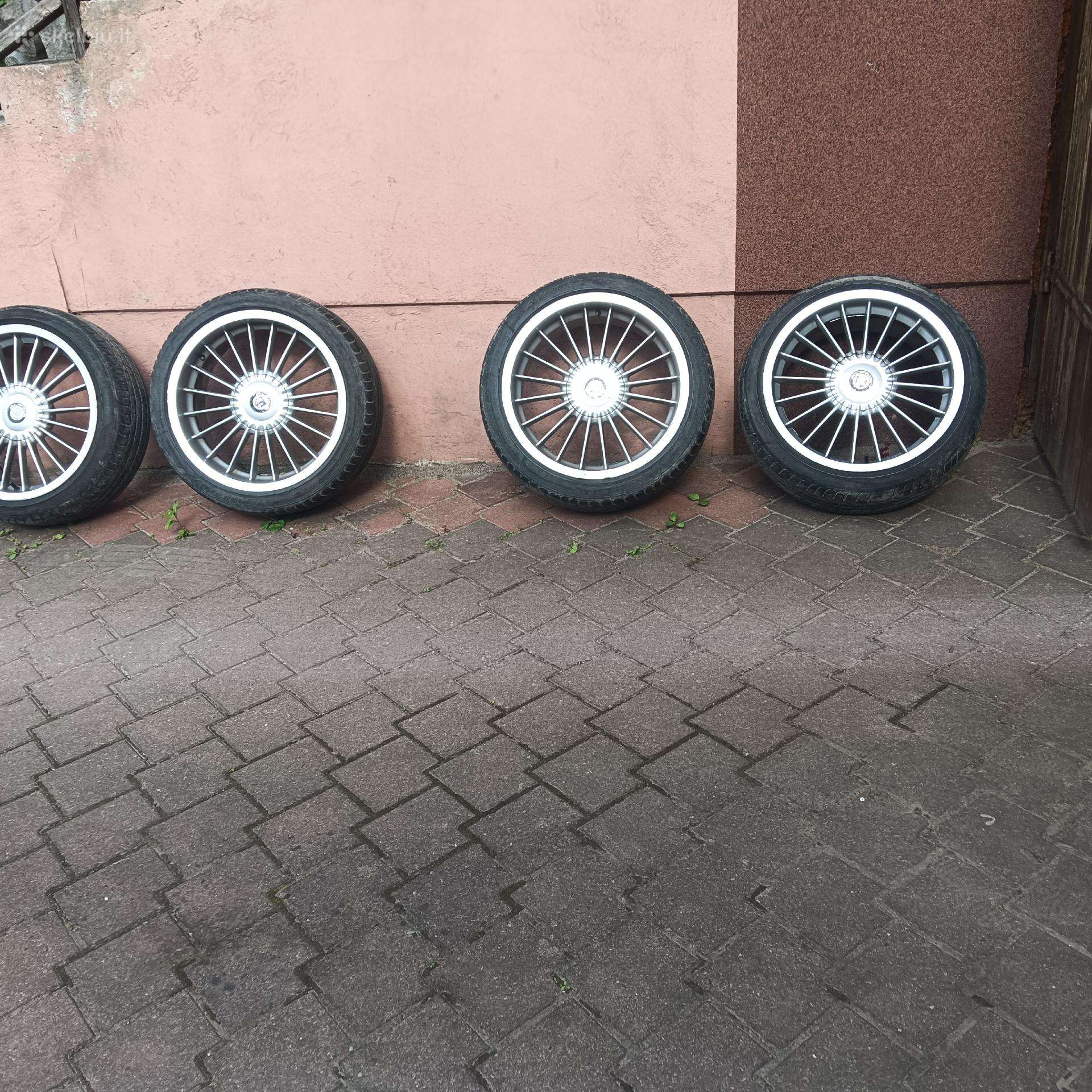 Parduodu R19 ratus ,tinka Bmw et 20,