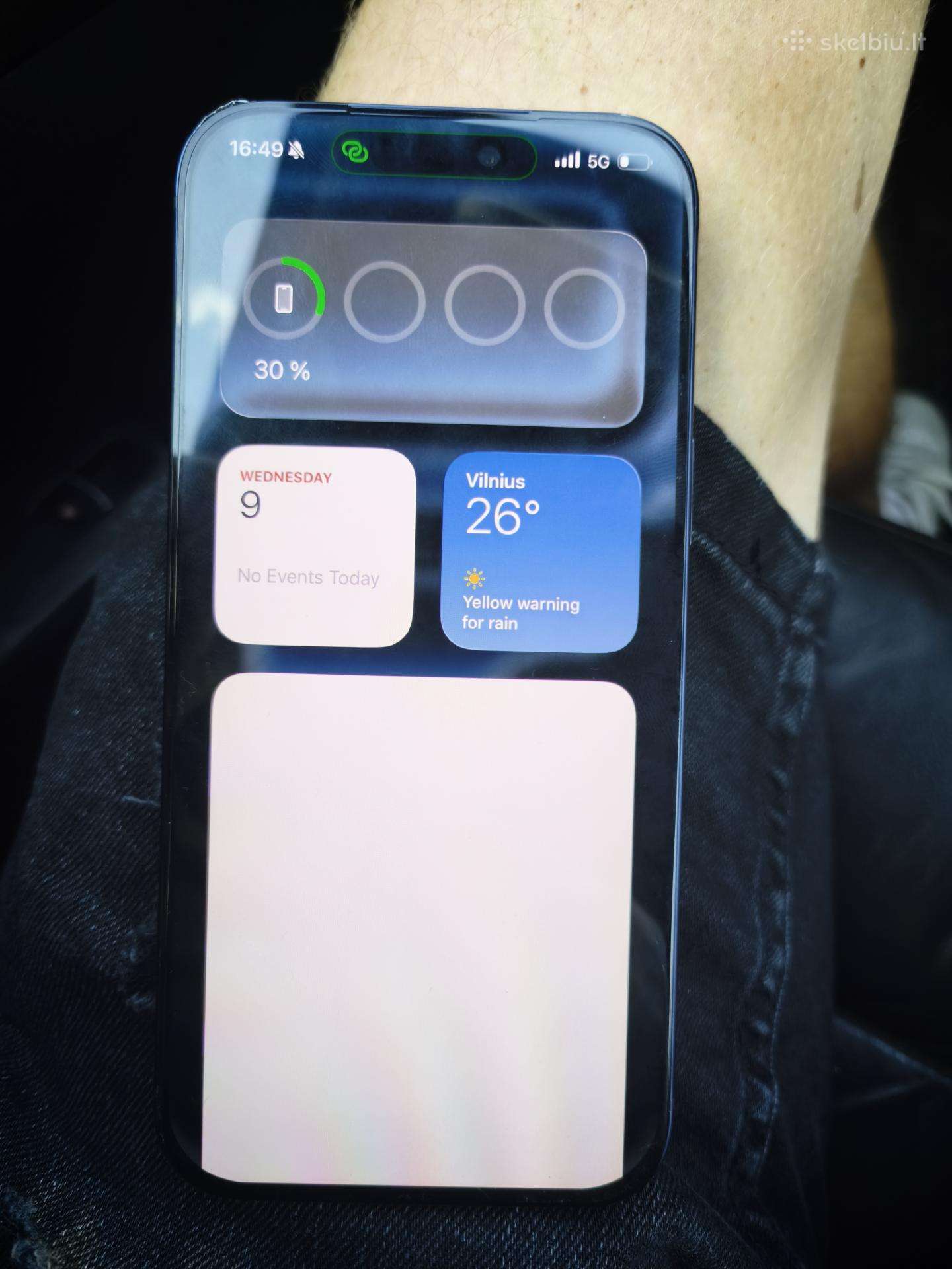 iPhone 17 pro max