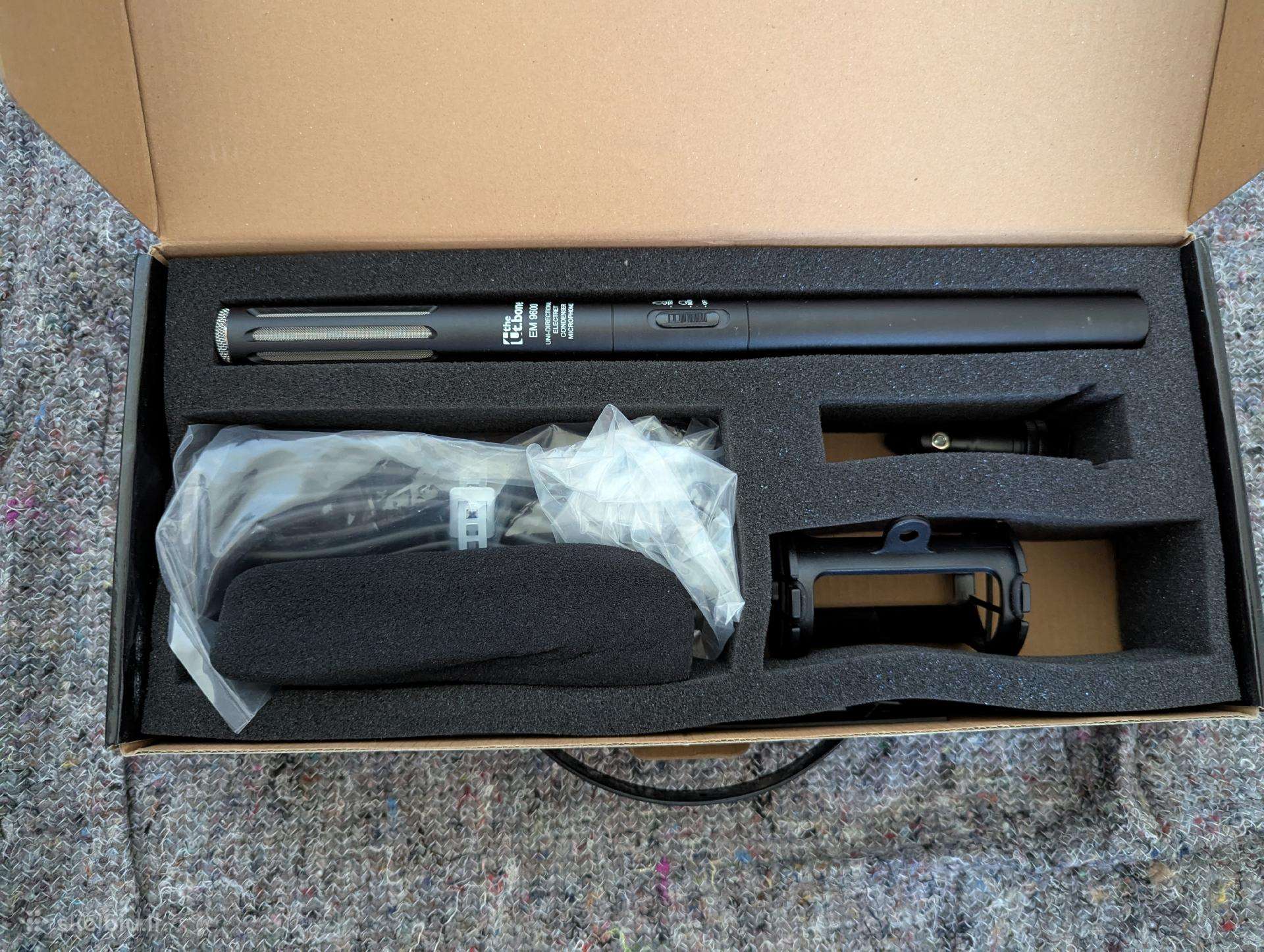 Kondensatorinis mikrofonas t.bone Em9600