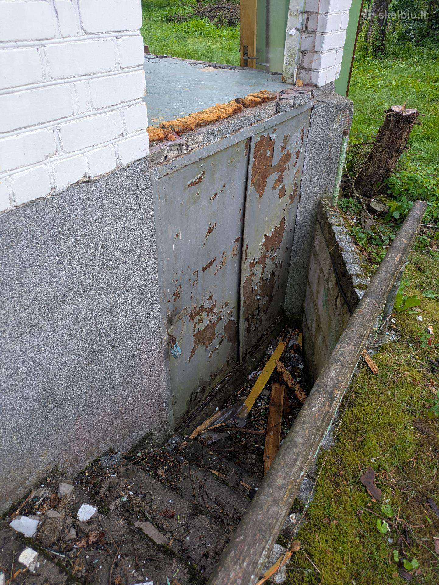 Dovanoju metalines duris, išsimontuoti patiems
