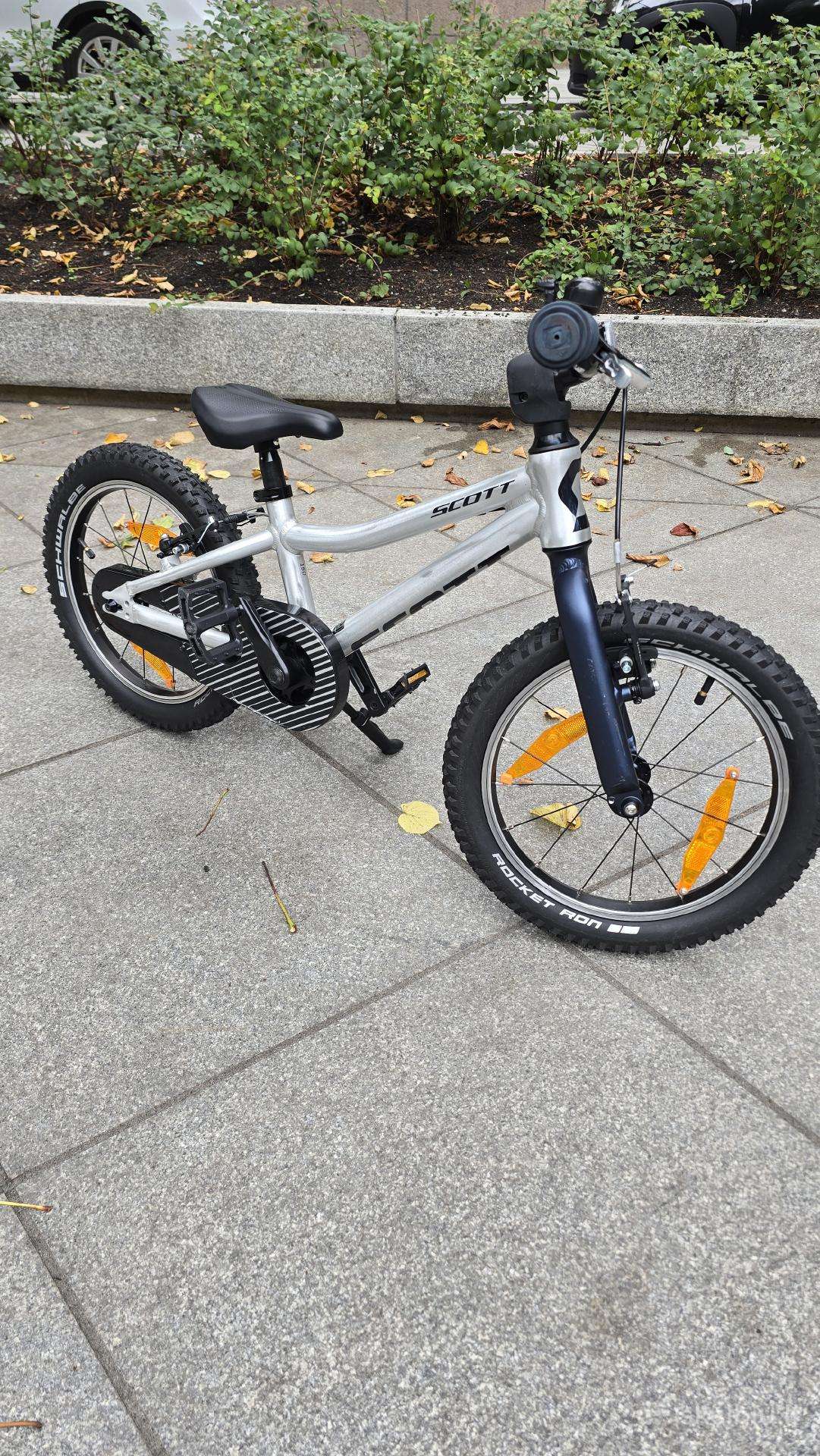 Scott Scale RC 160 vaikiškas 16colių dviratis