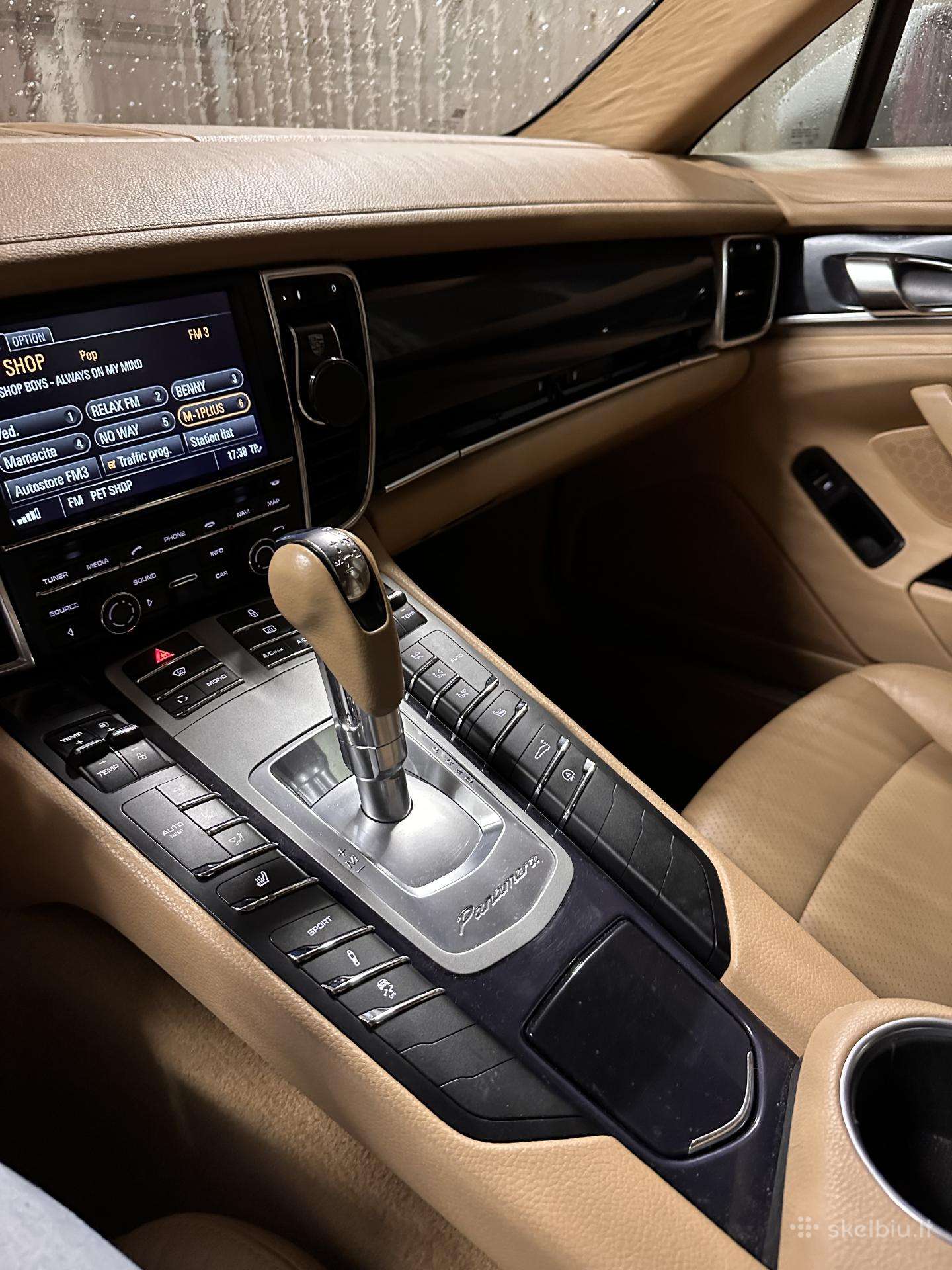 Porsche Panamera, 3.0 l., Хэтчбек