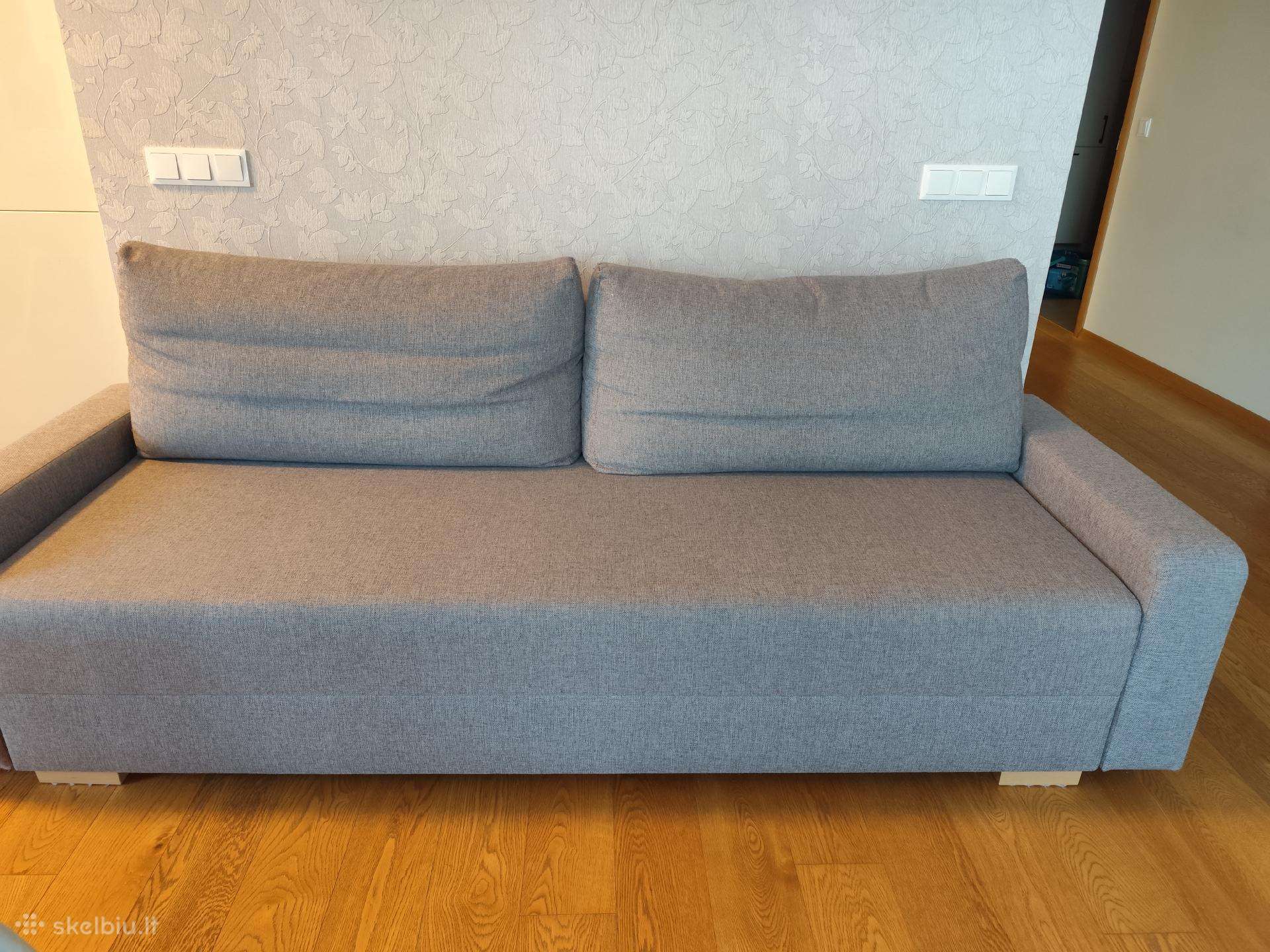 Trivietė sofa-lova