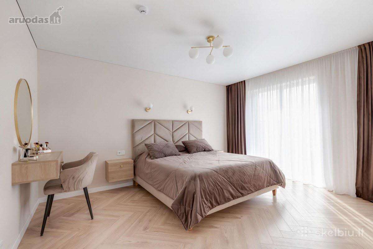 Lova 180x200 čiužiniui