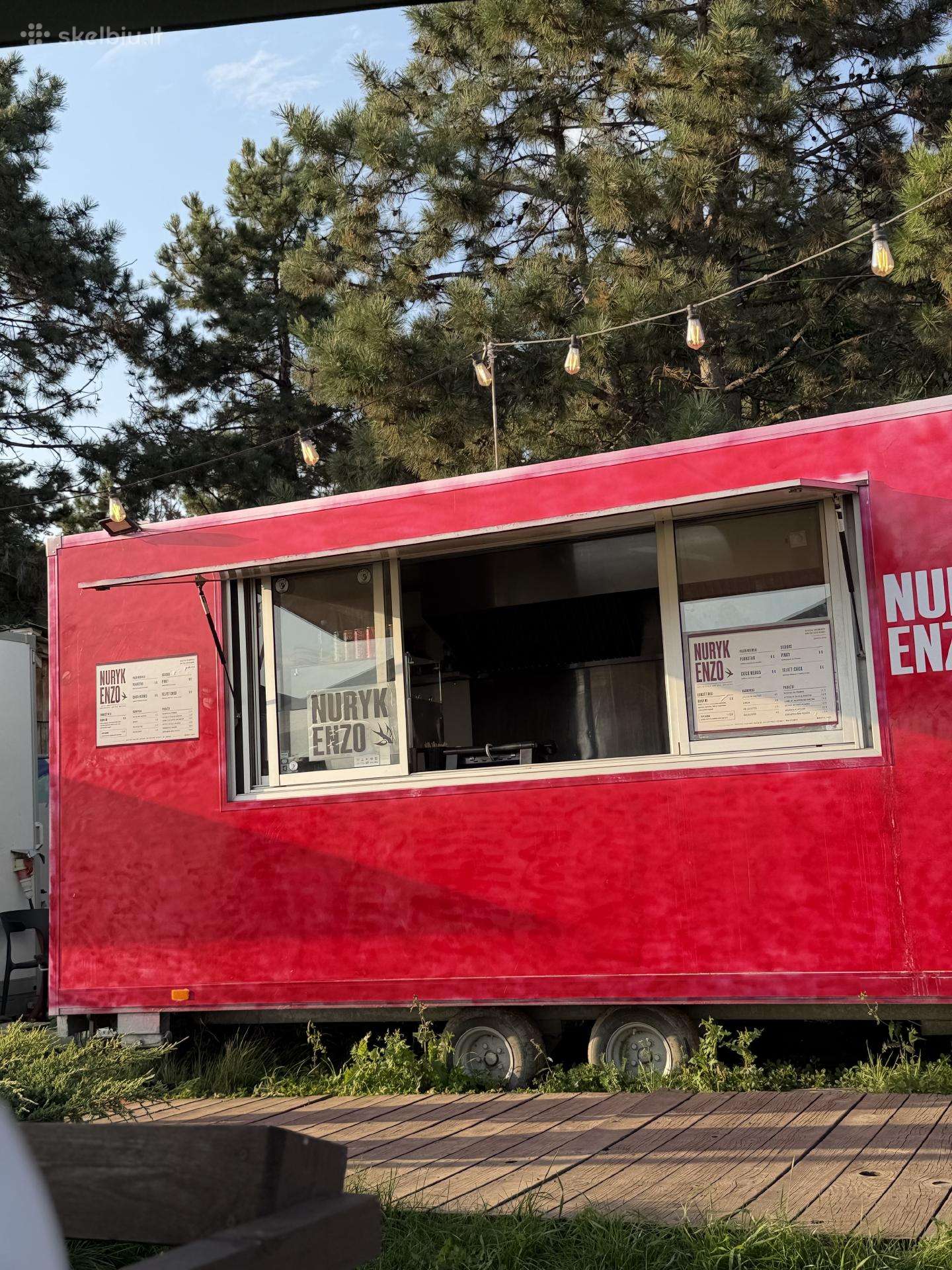 Parduodama foodtruck priekaba