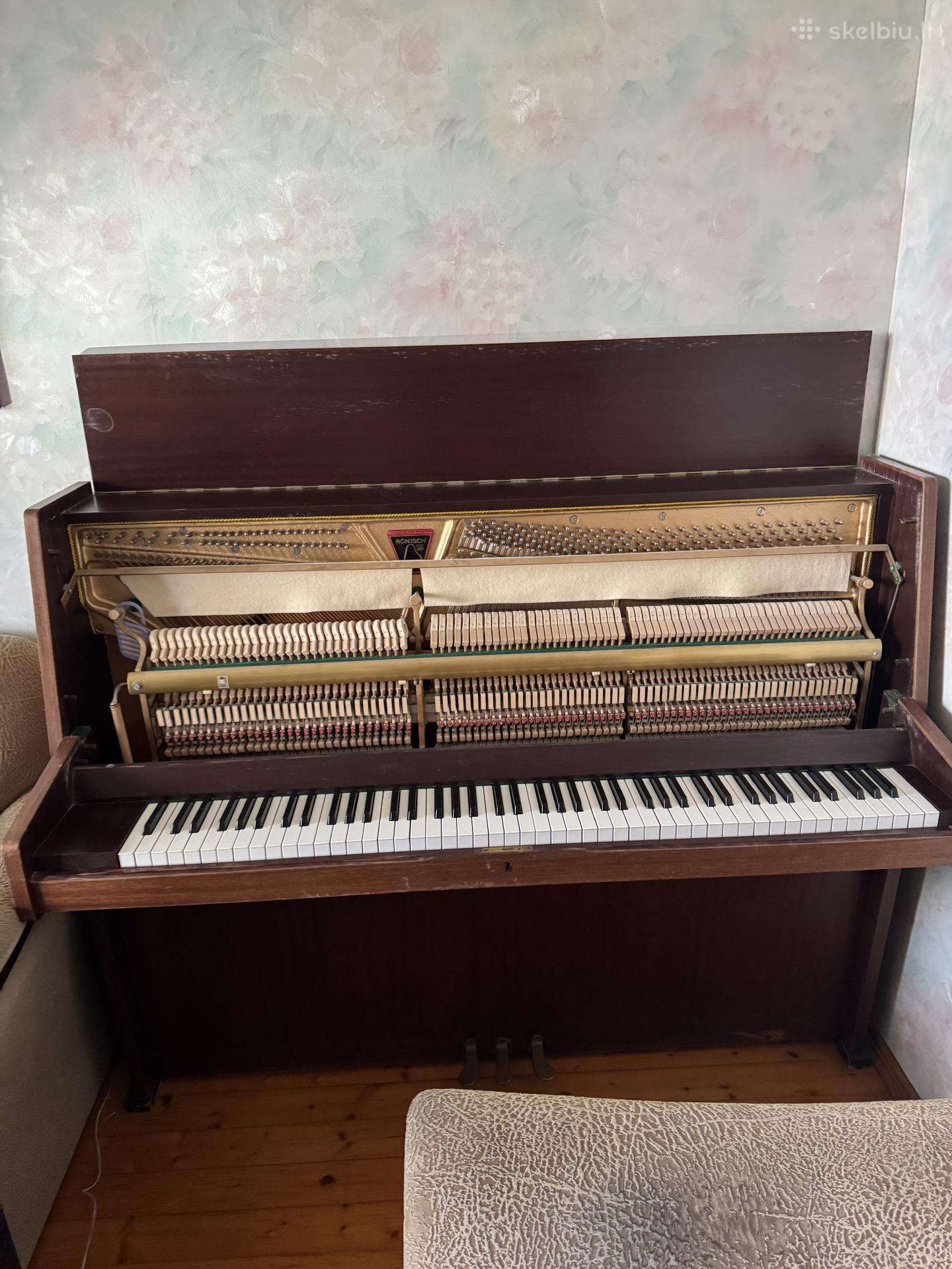 Rönisch pianinas