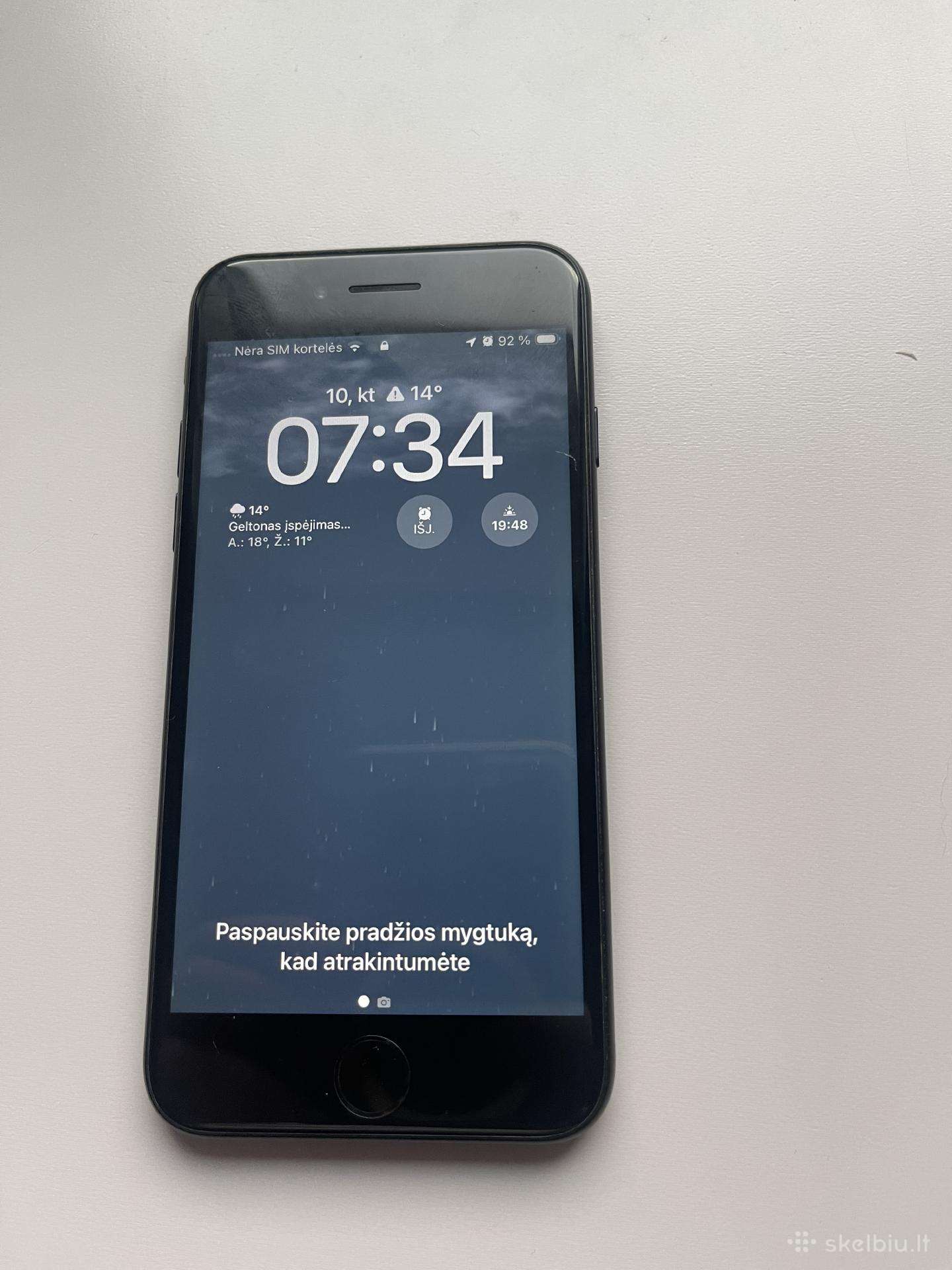 iPhone se 2020
