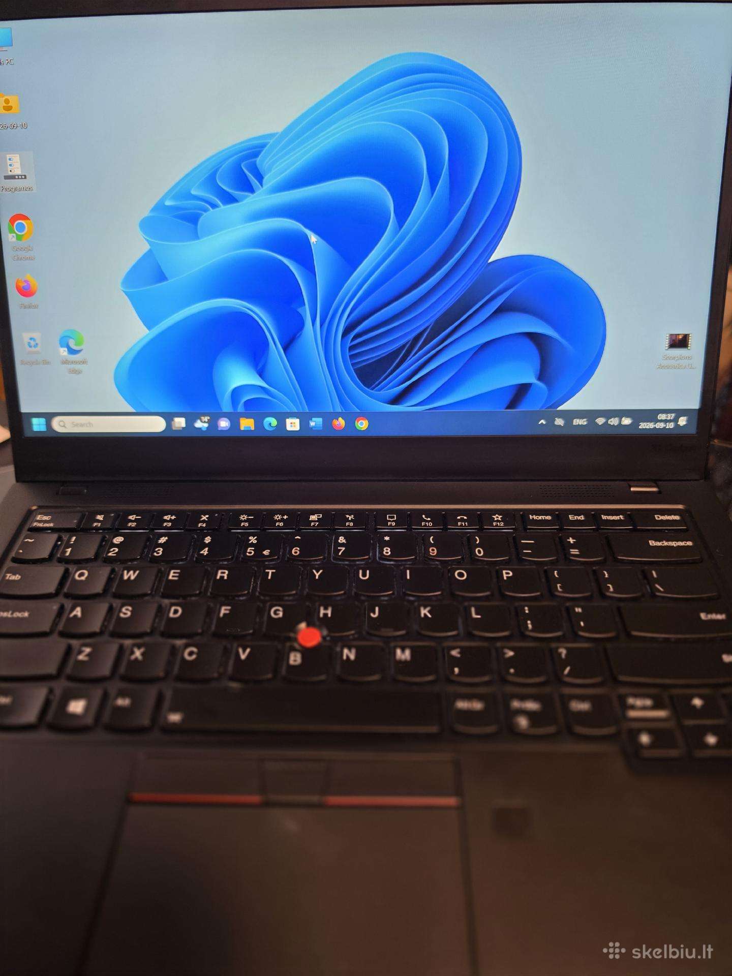 Lenovo X1 Carbon Gen 8. i5- 10210u.