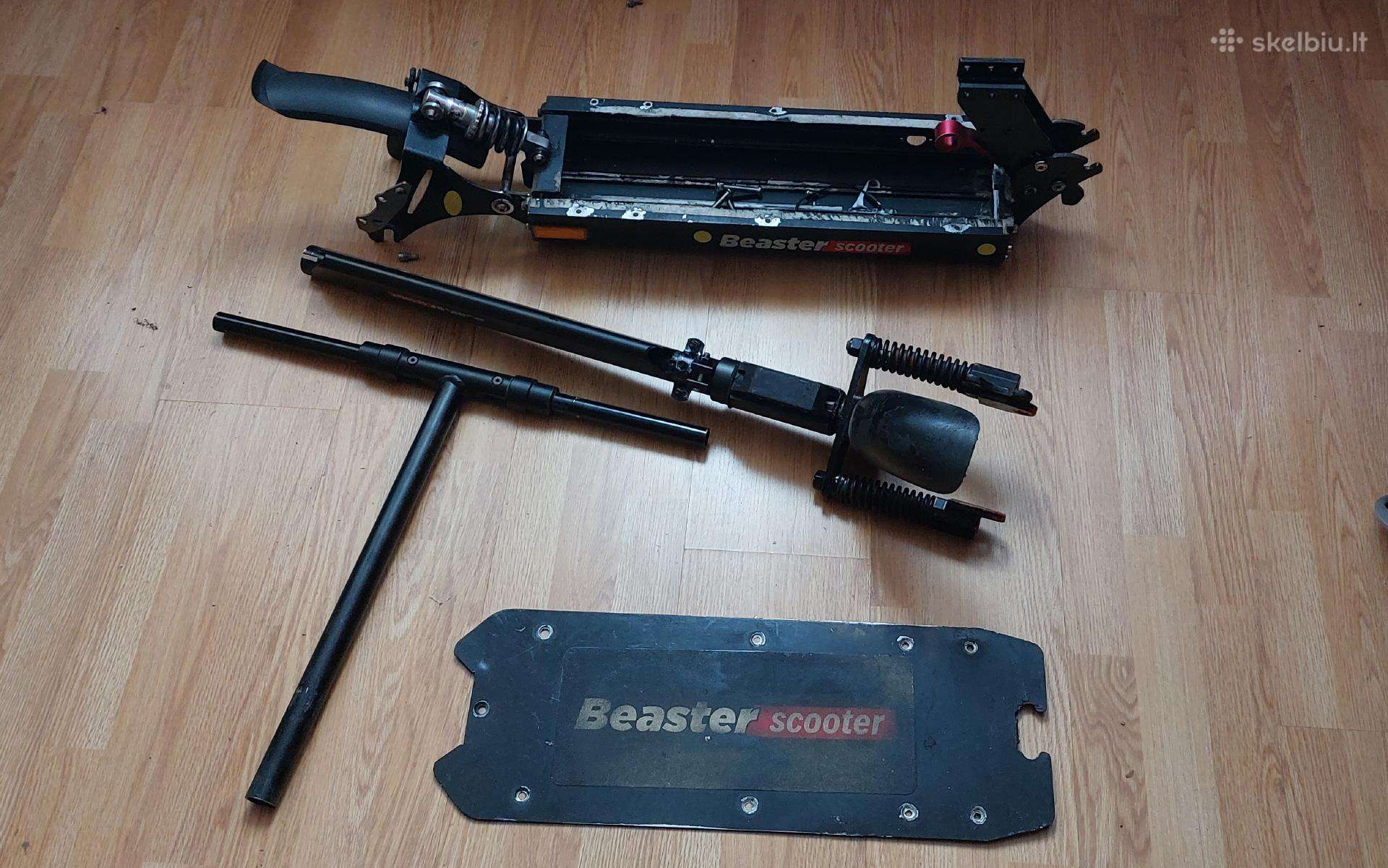 Beaster scooter bs68