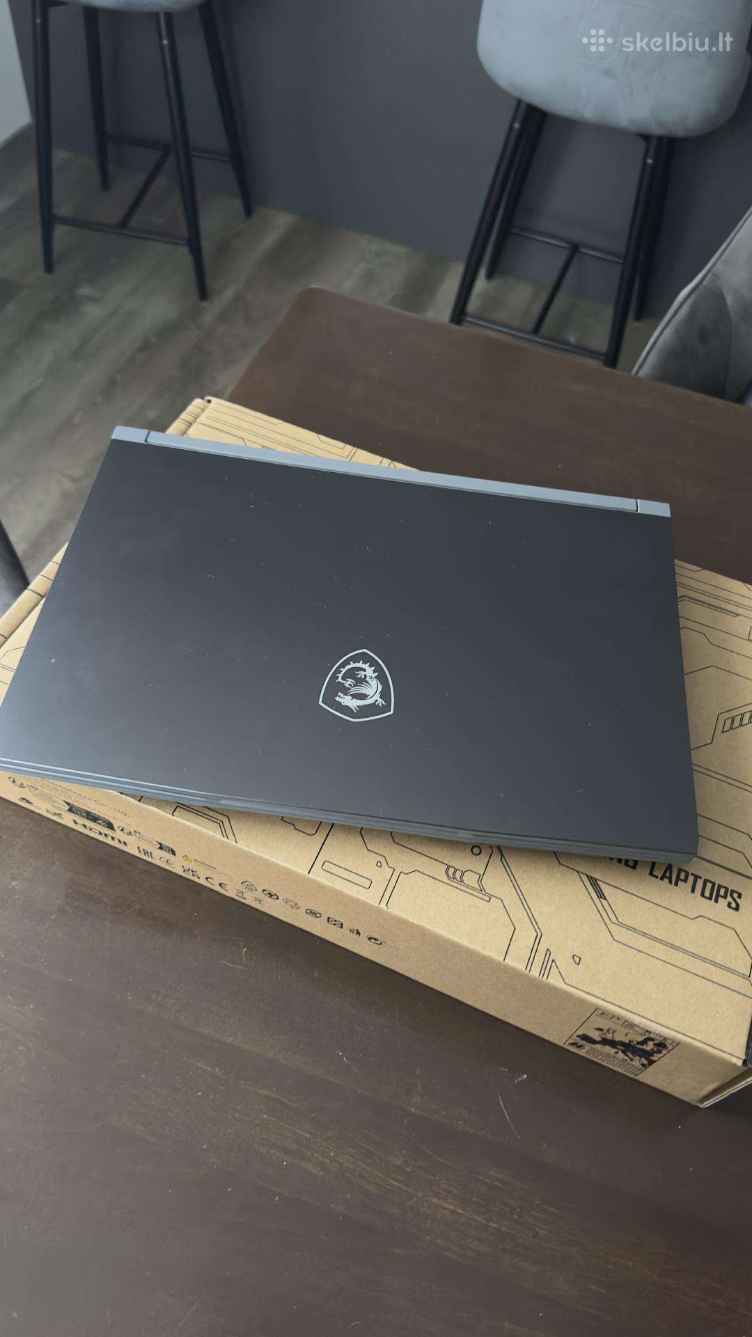 Msi Thin 15 B12uc nešiojamas kompiuteris