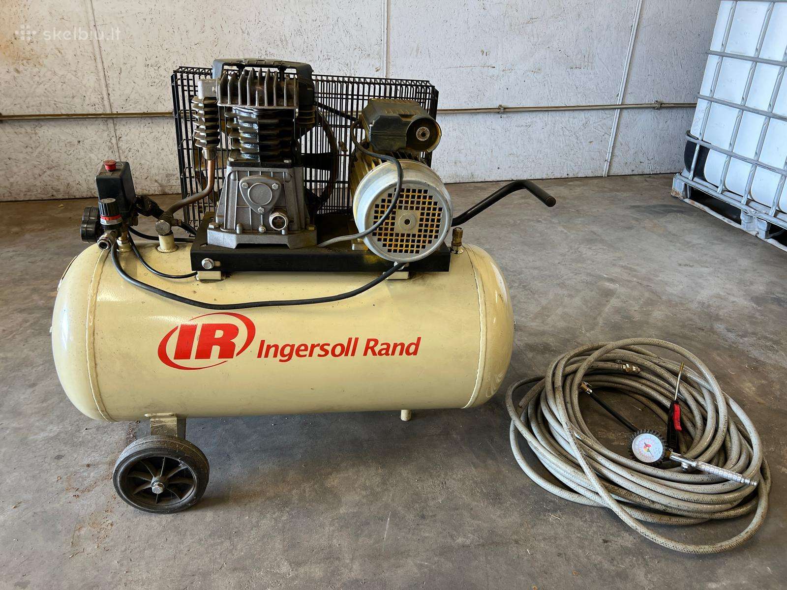 Kilnojamas stūmoklinis kompresorius 2,2kw 100l