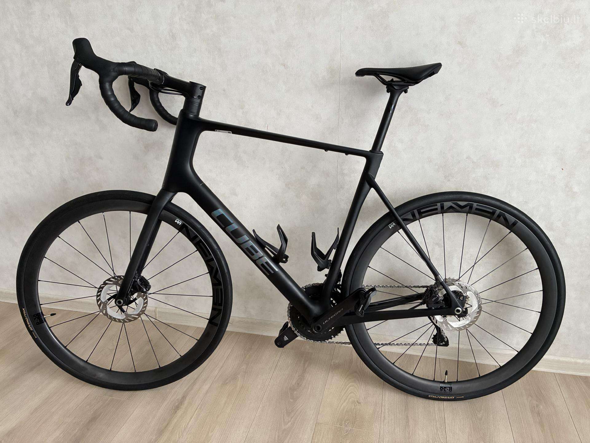 Cube Attain C:62 Slt Di2 62cm