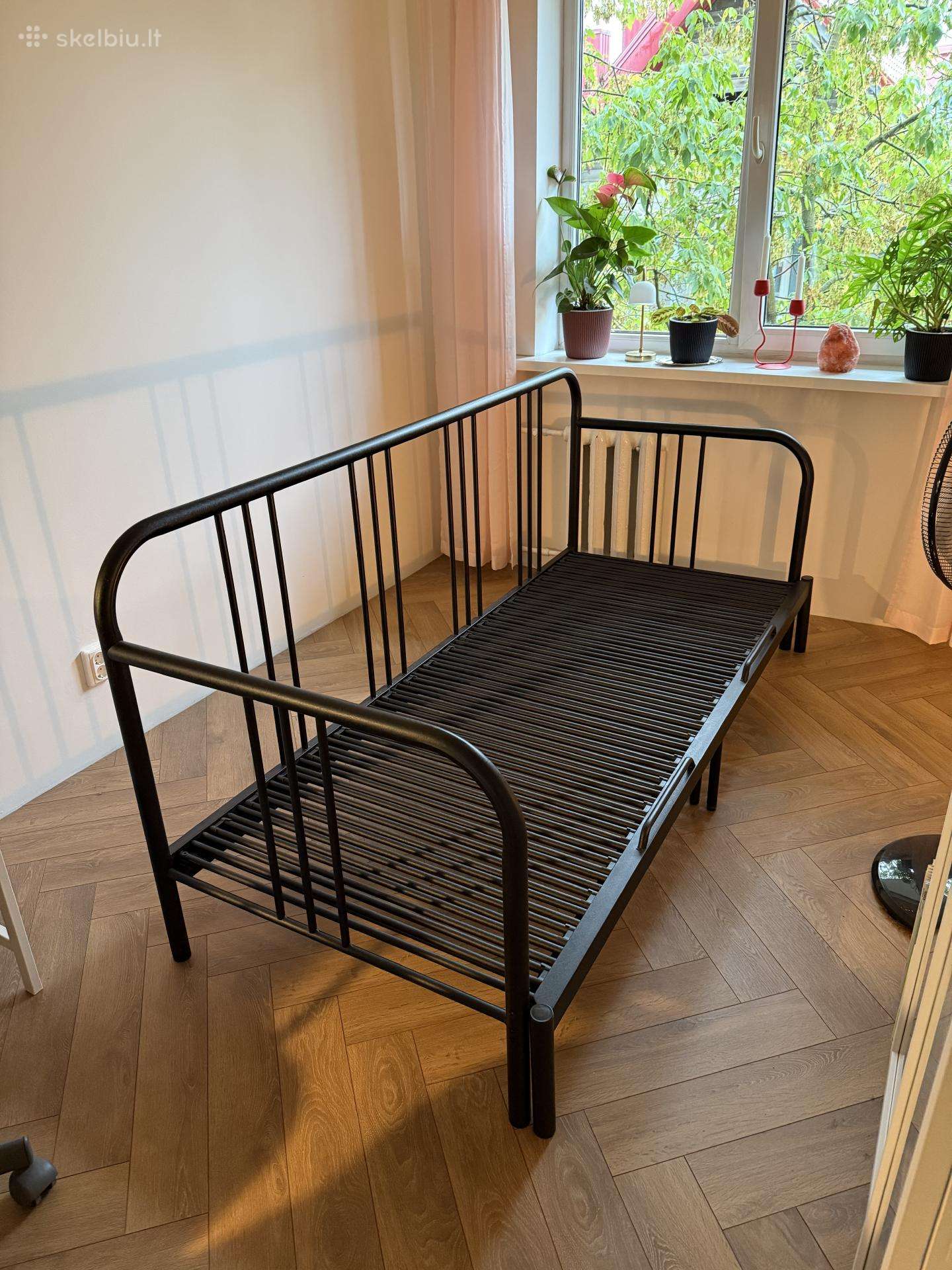 Dovanojama Ikea Fyresdal metalinė sofa-lova