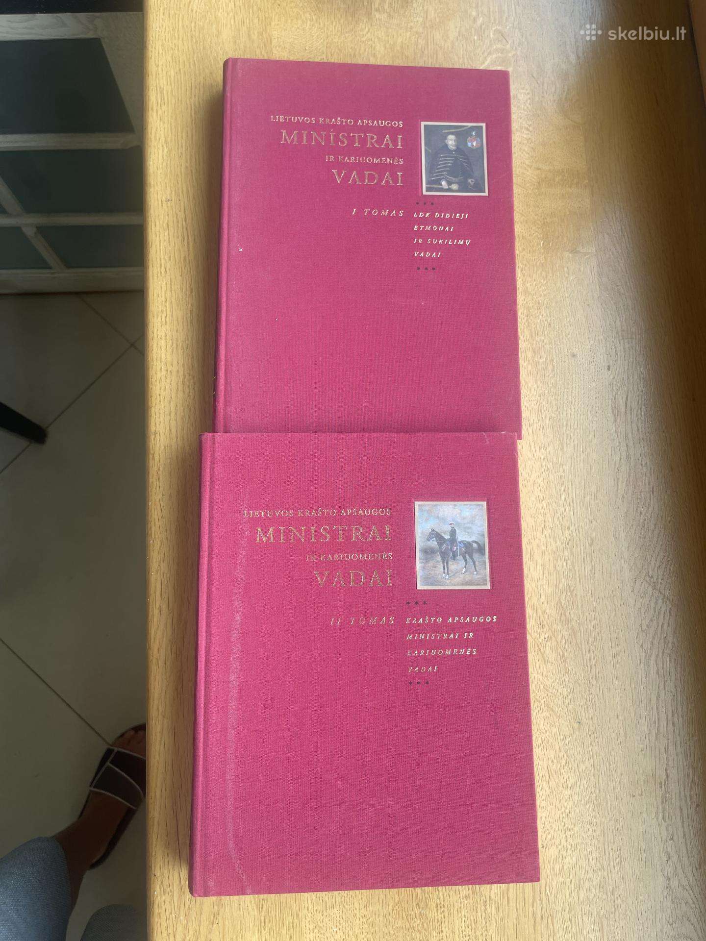 Knyga Lietuvos Ministrai ir Kariuomenės vadai
