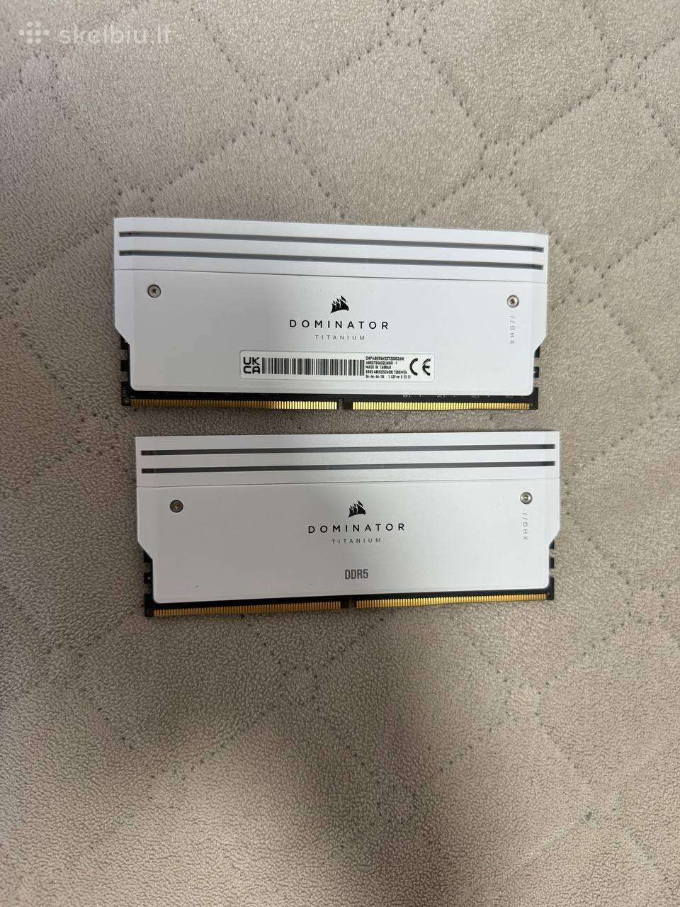 RAM Corsair Dominator Titanium Rgb Ddr5 2x24