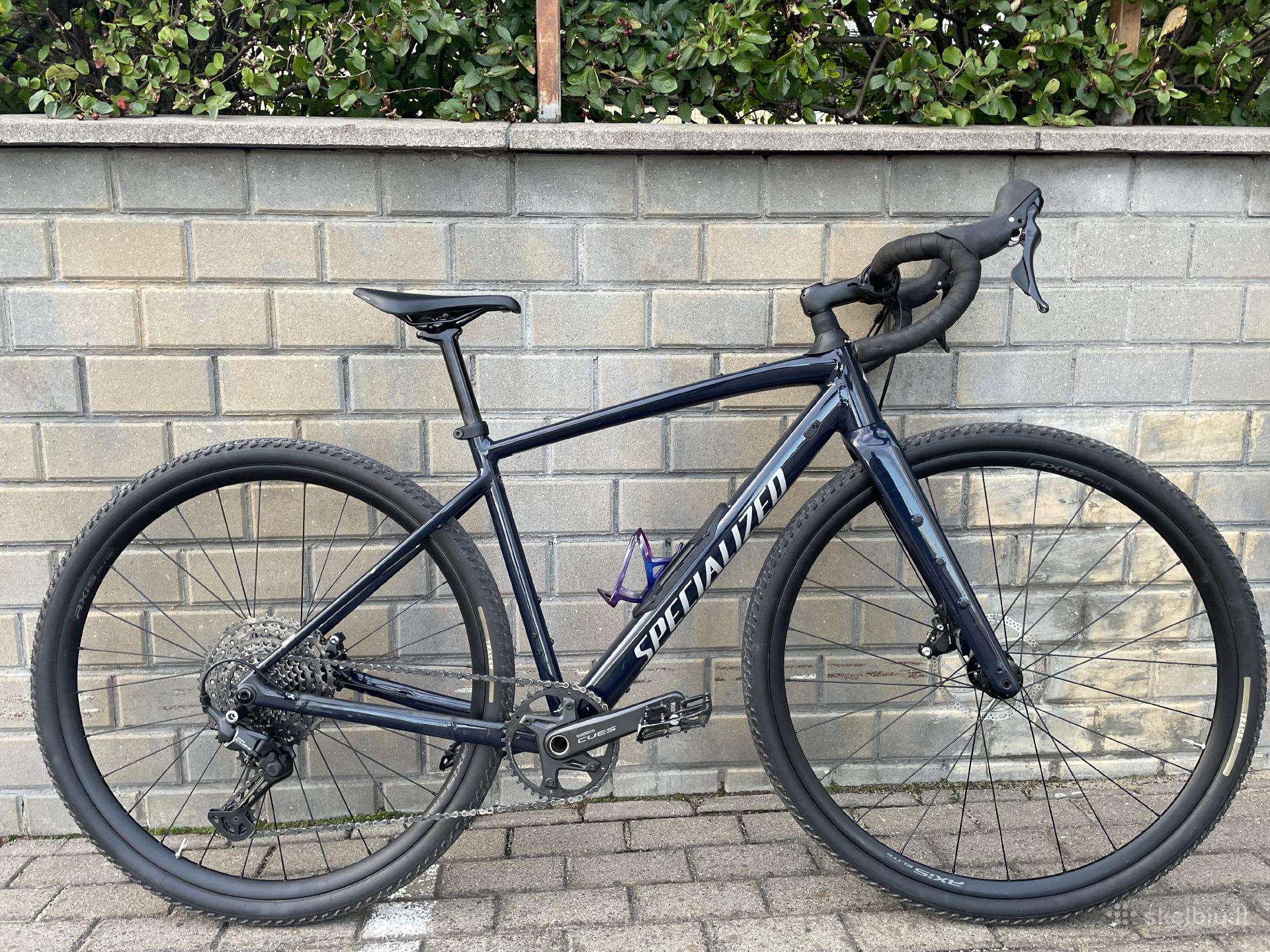 Speciaized Diverge gravel dviratis