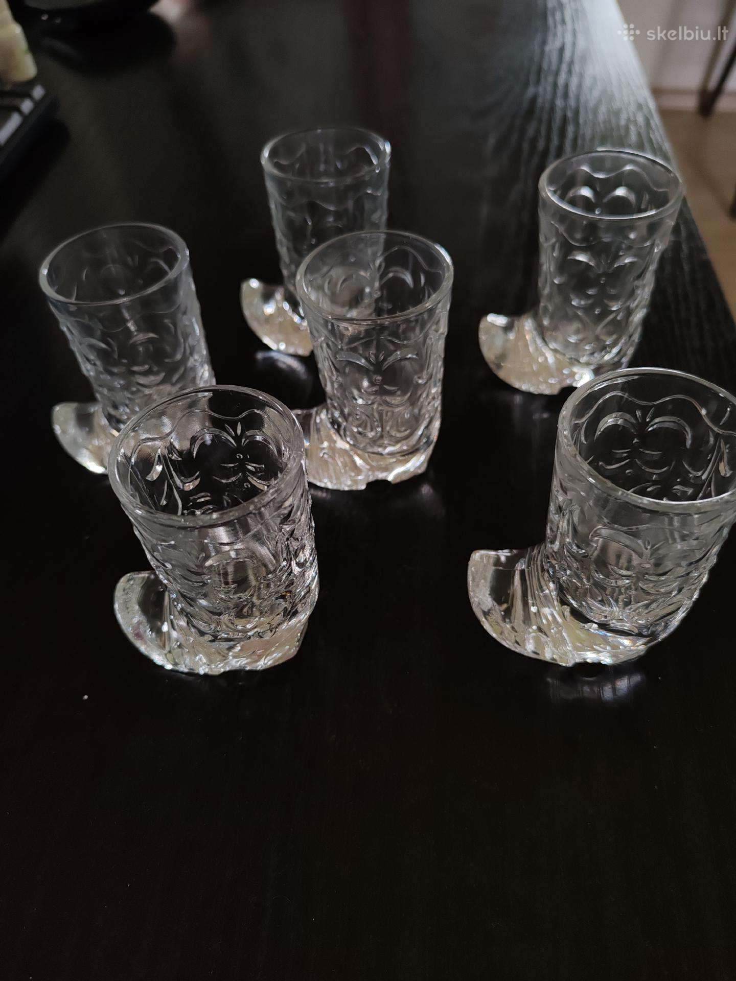 Stikliukai "Batai"