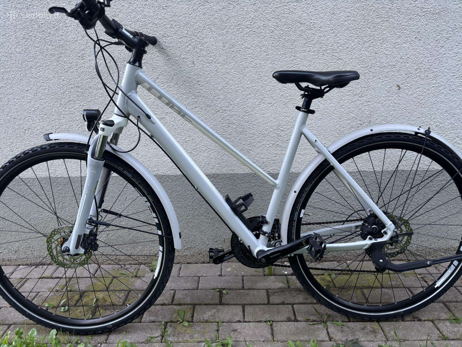 Cube Nature Pro 28