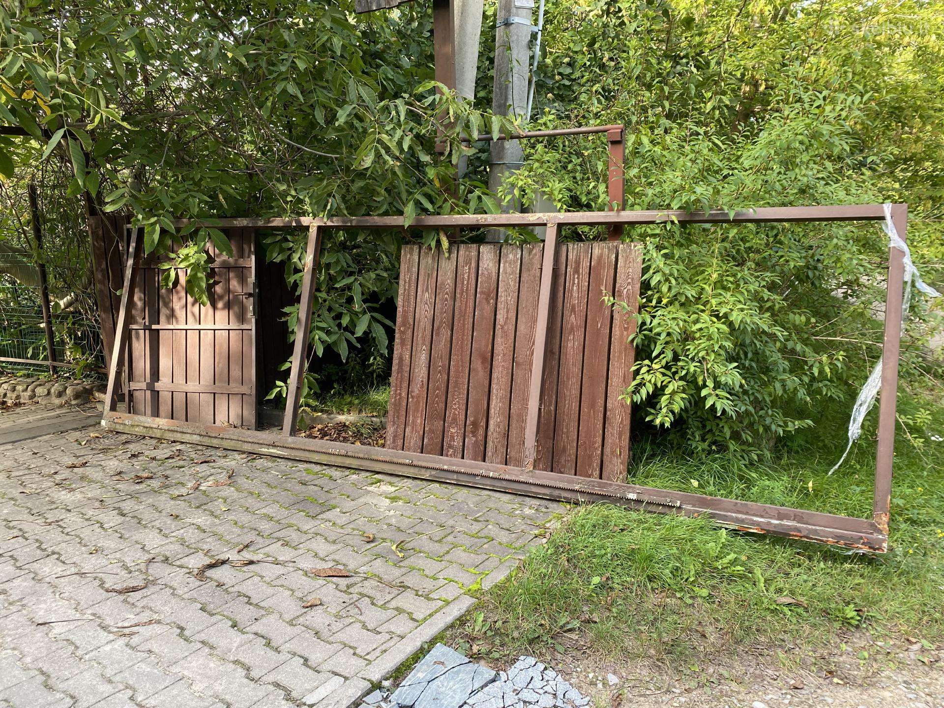 Vartai varteliai