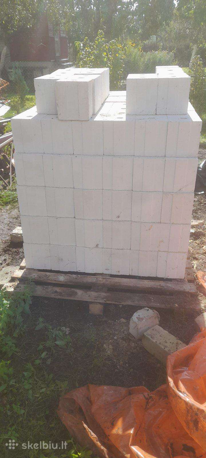 Parduodami Arko M18 blokeliai
