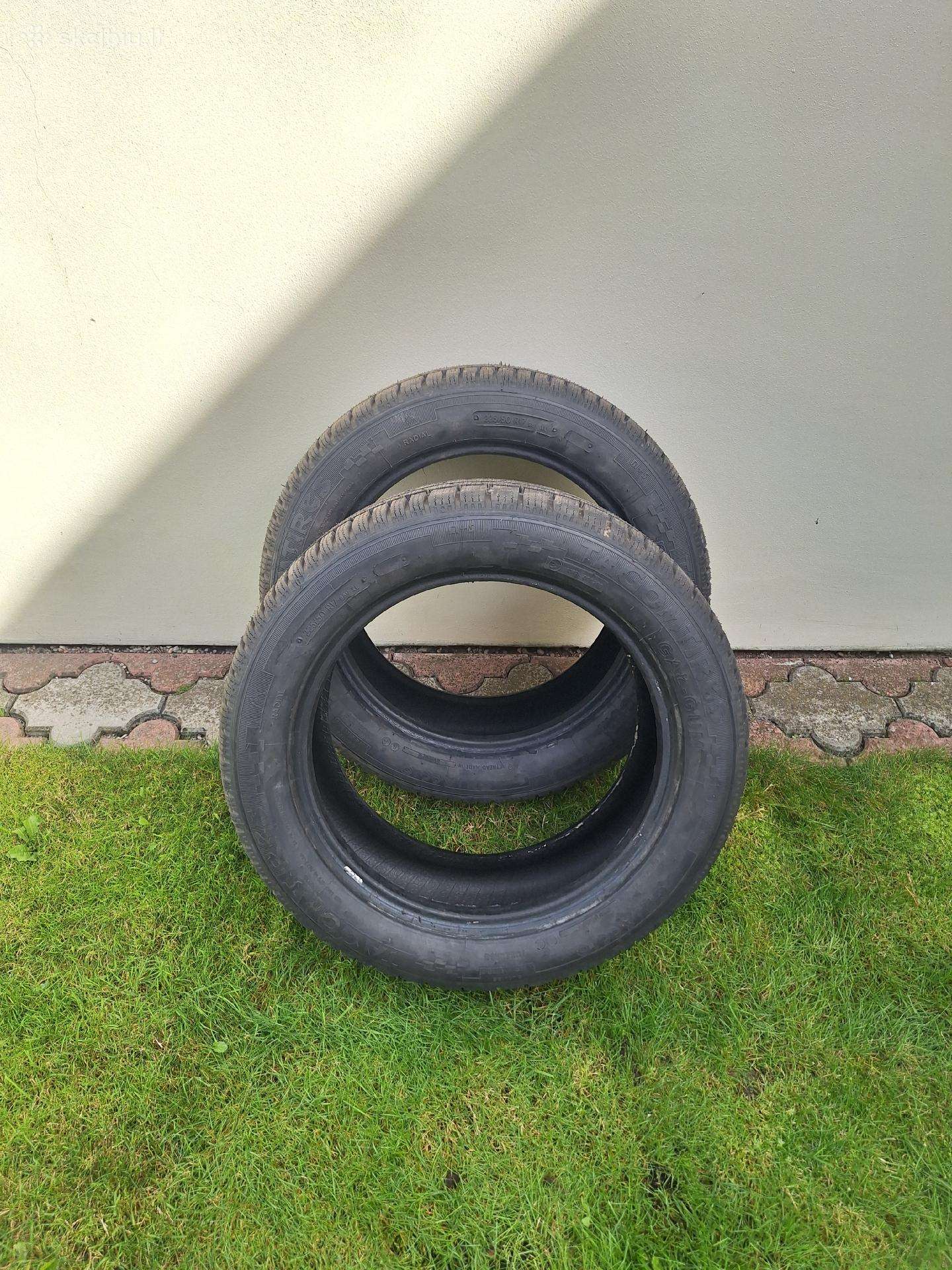 225 50 R17