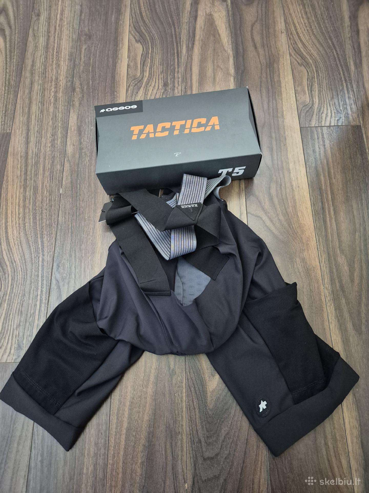 Assos Tactica kieskäfer t5 dviratininko šortai