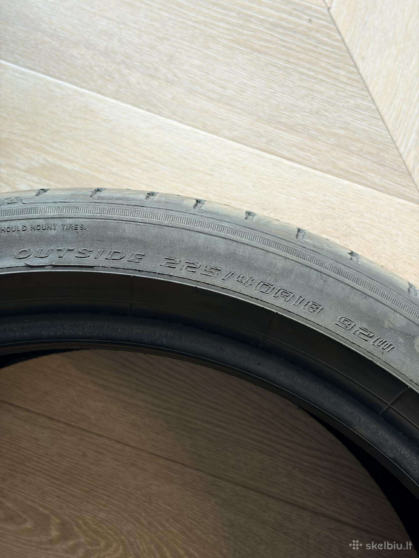 Falken, летние 225/40 R18