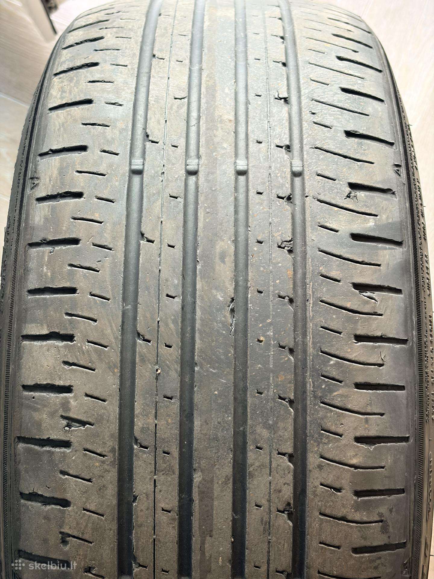 Falken, летние 225/40 R18
