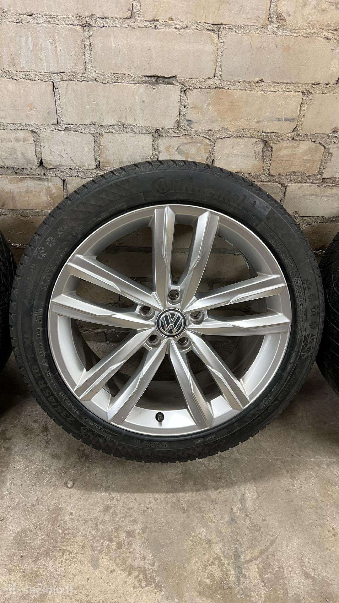 Oem VW ratlankiai R18 su žieminėmis padangomis