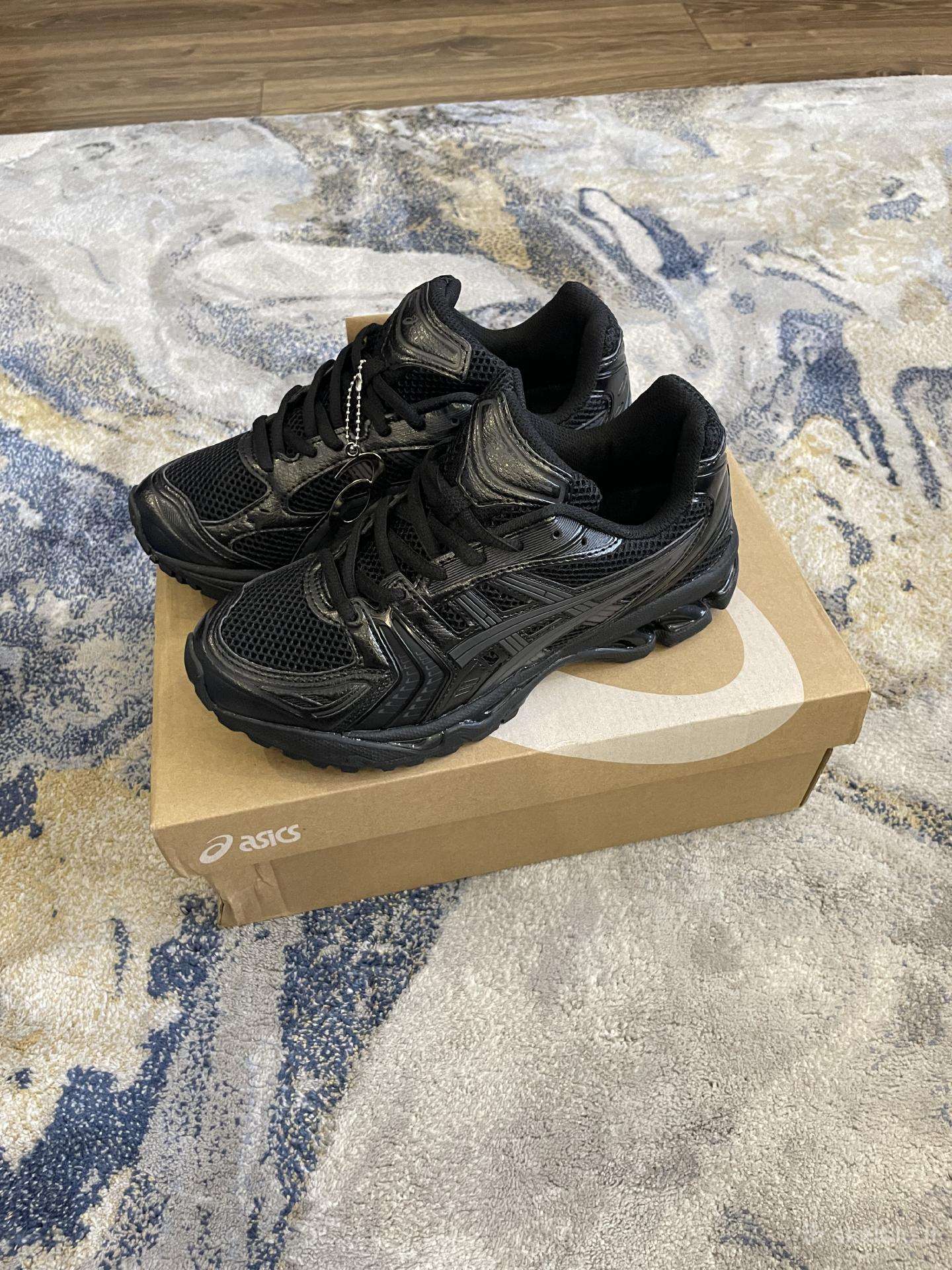 Asics Gel-kayano 14