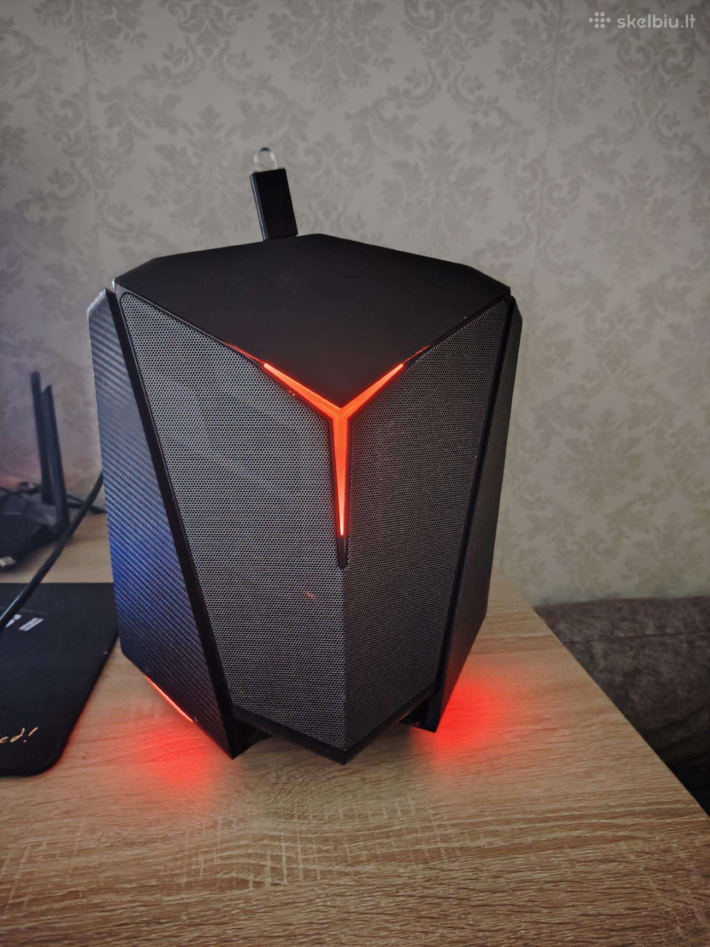 Lenovo Legion y710