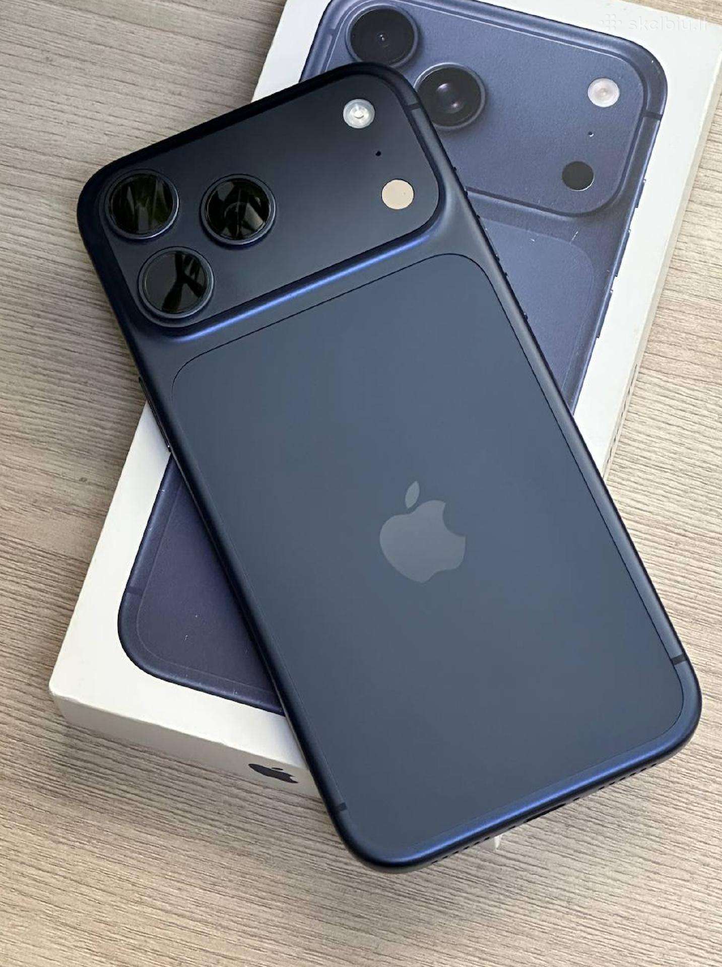 Parduodu iPhone Pro Max 17 512 GB - Deep Blue
