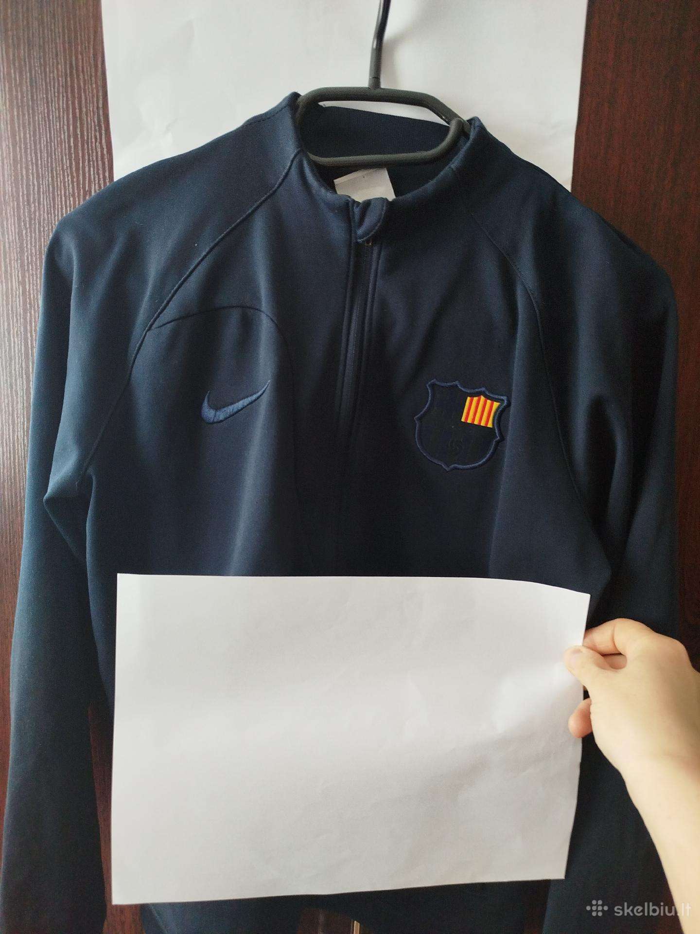 Nike 147-158