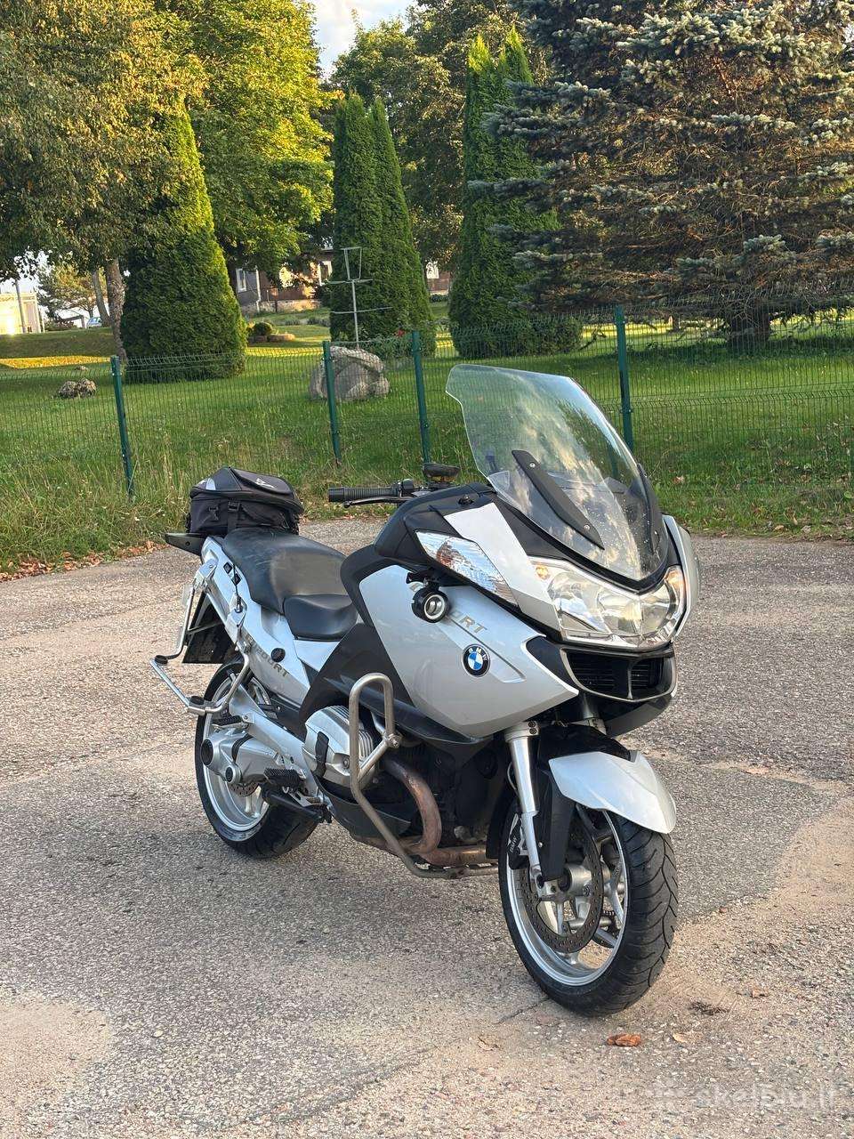2012 metų, 1200 kub. cm motociklas.
