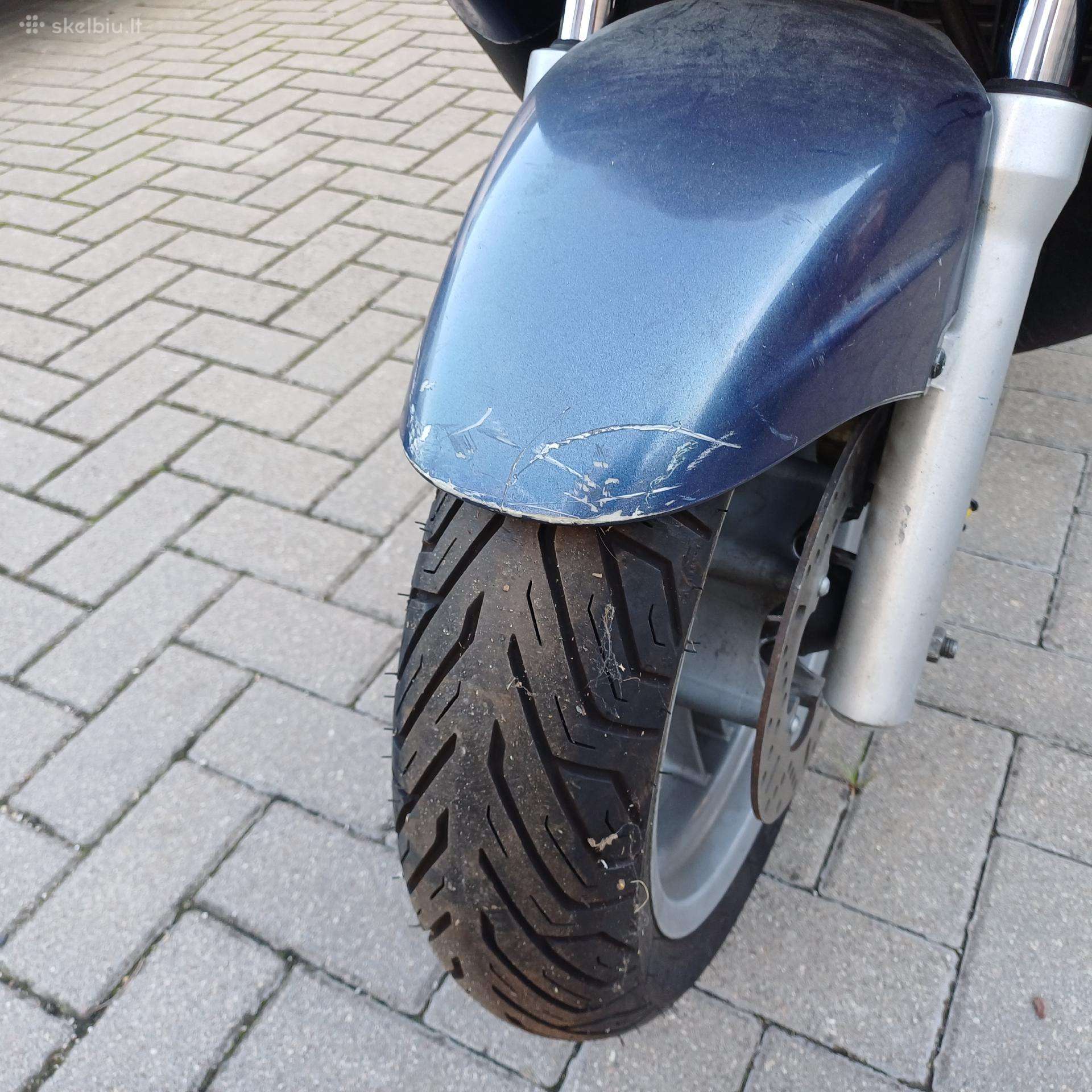 Piaggio X9 250cc, scooters / mopeds