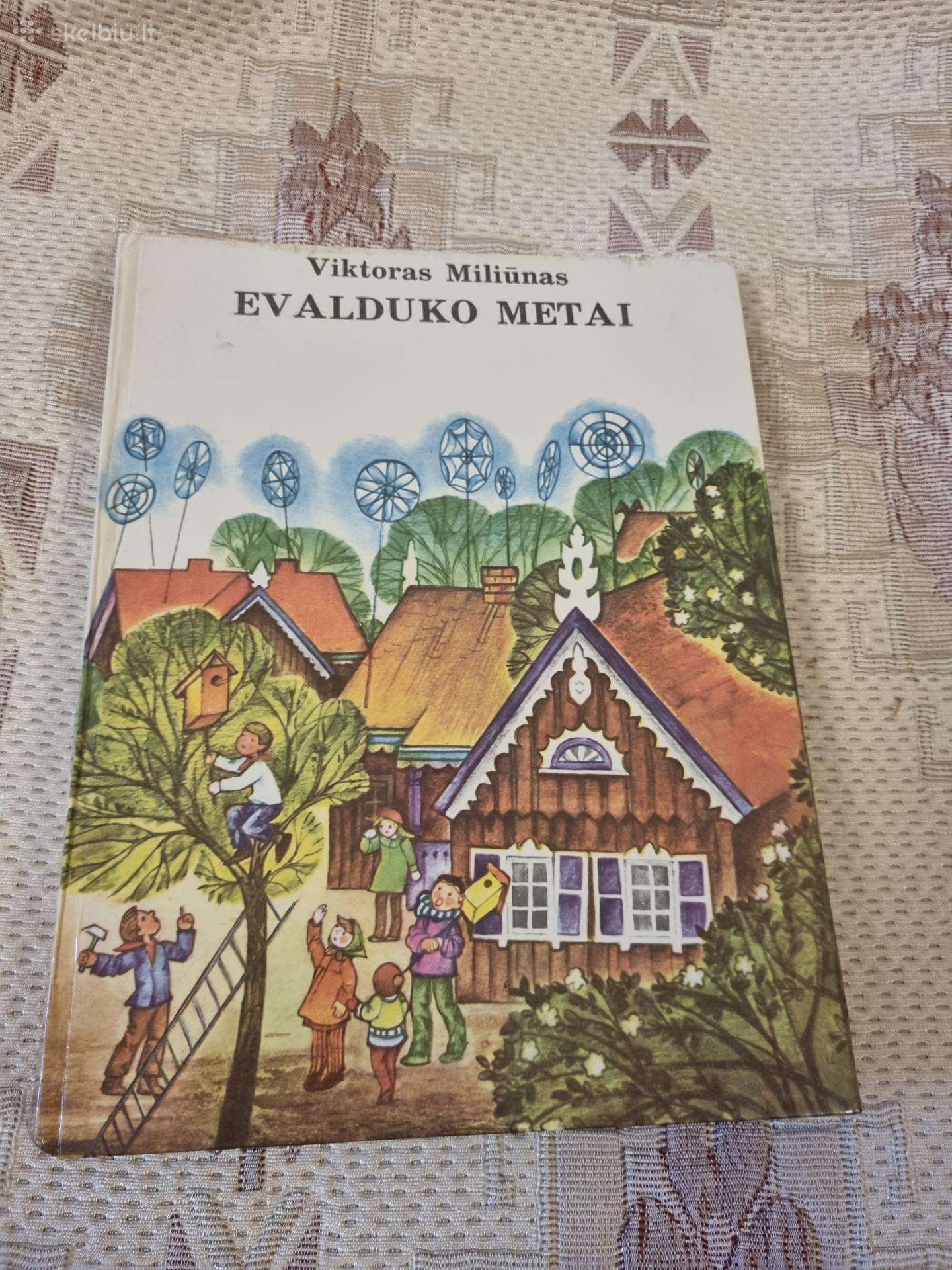 Evalduko metai