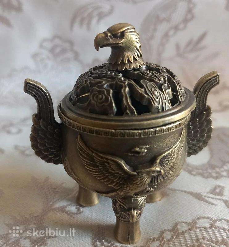 Senovinio stiliaus smilklalinė