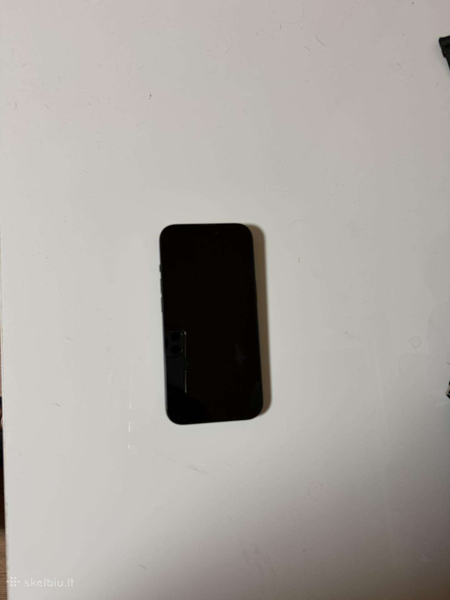 iPhone 15