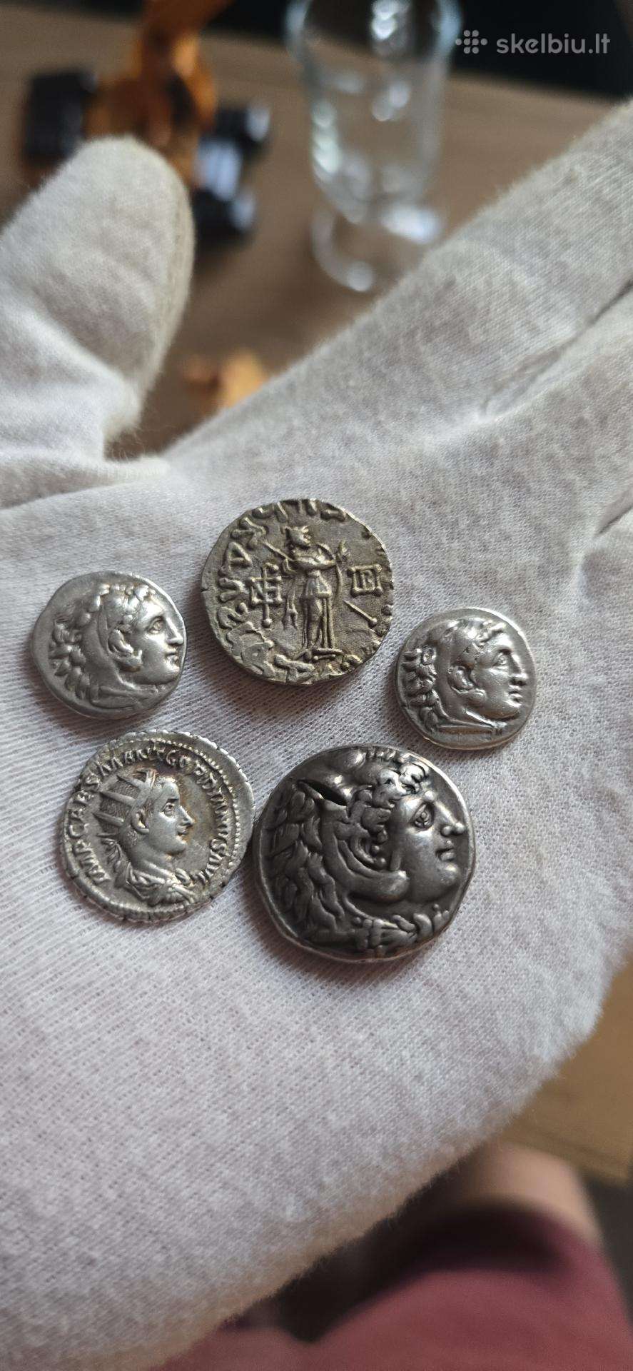 Romų ir graikų monetos
