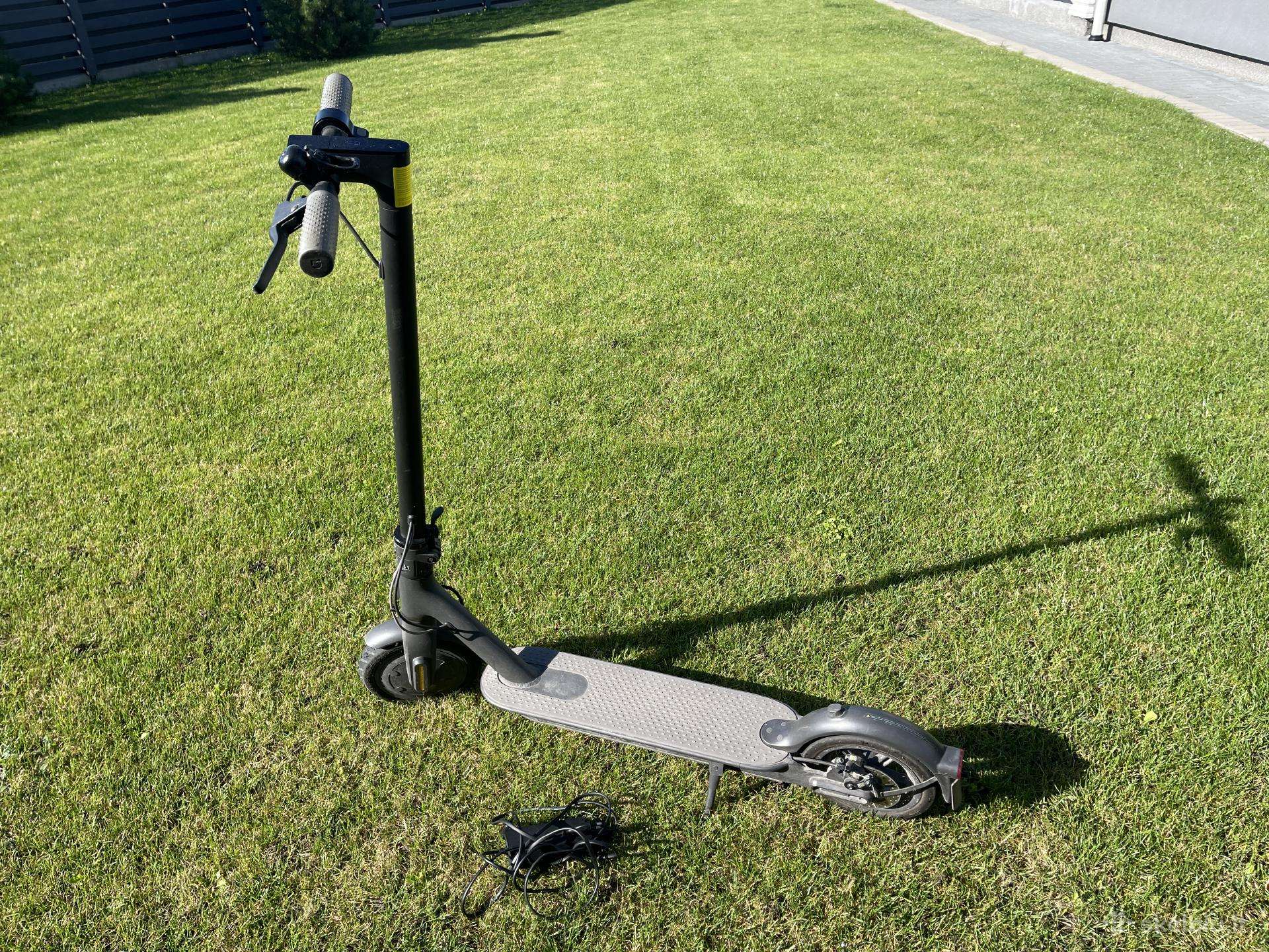 Xiaomi Mi Electric Scooter 3