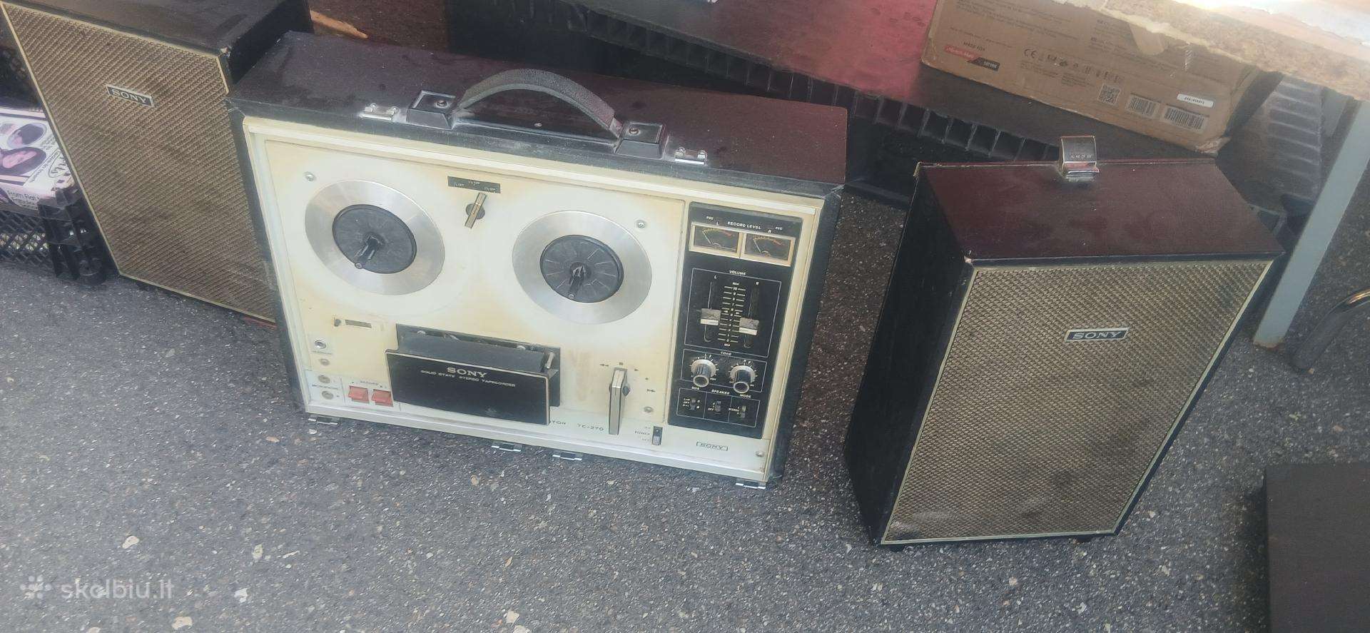 Sony juostinis su kolonėlėm