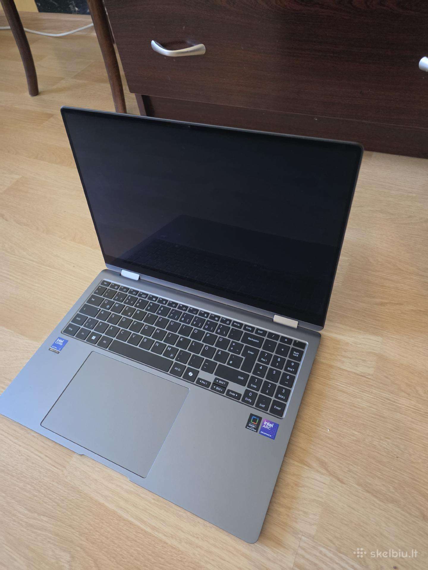 Samsung Galaxy Book5 Pro