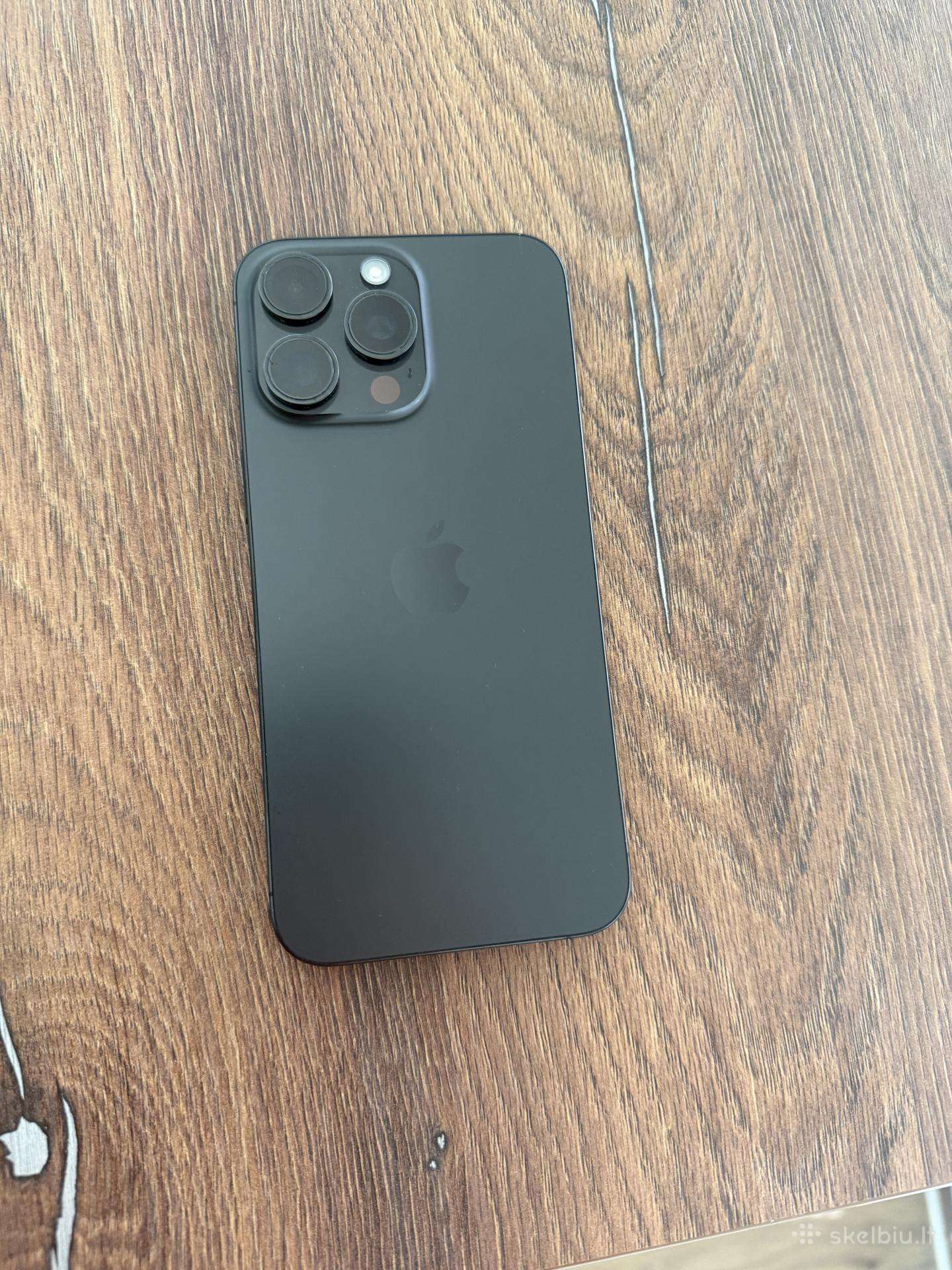 iPhone 15 pro max 256gb 89% baterija blacktitanium