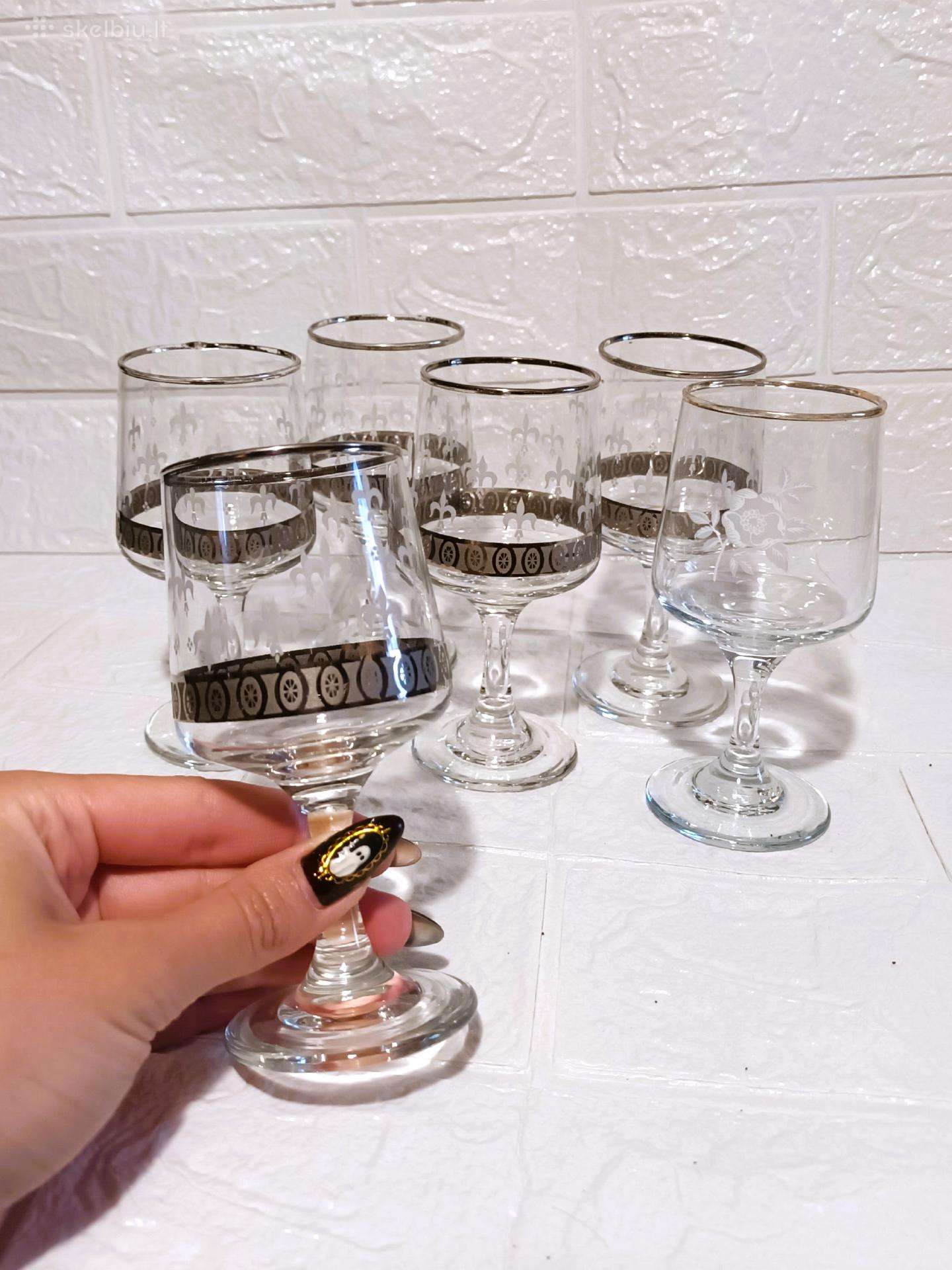 6 Vintage Taures Fleur-de-lis Glasses Silver Trim
